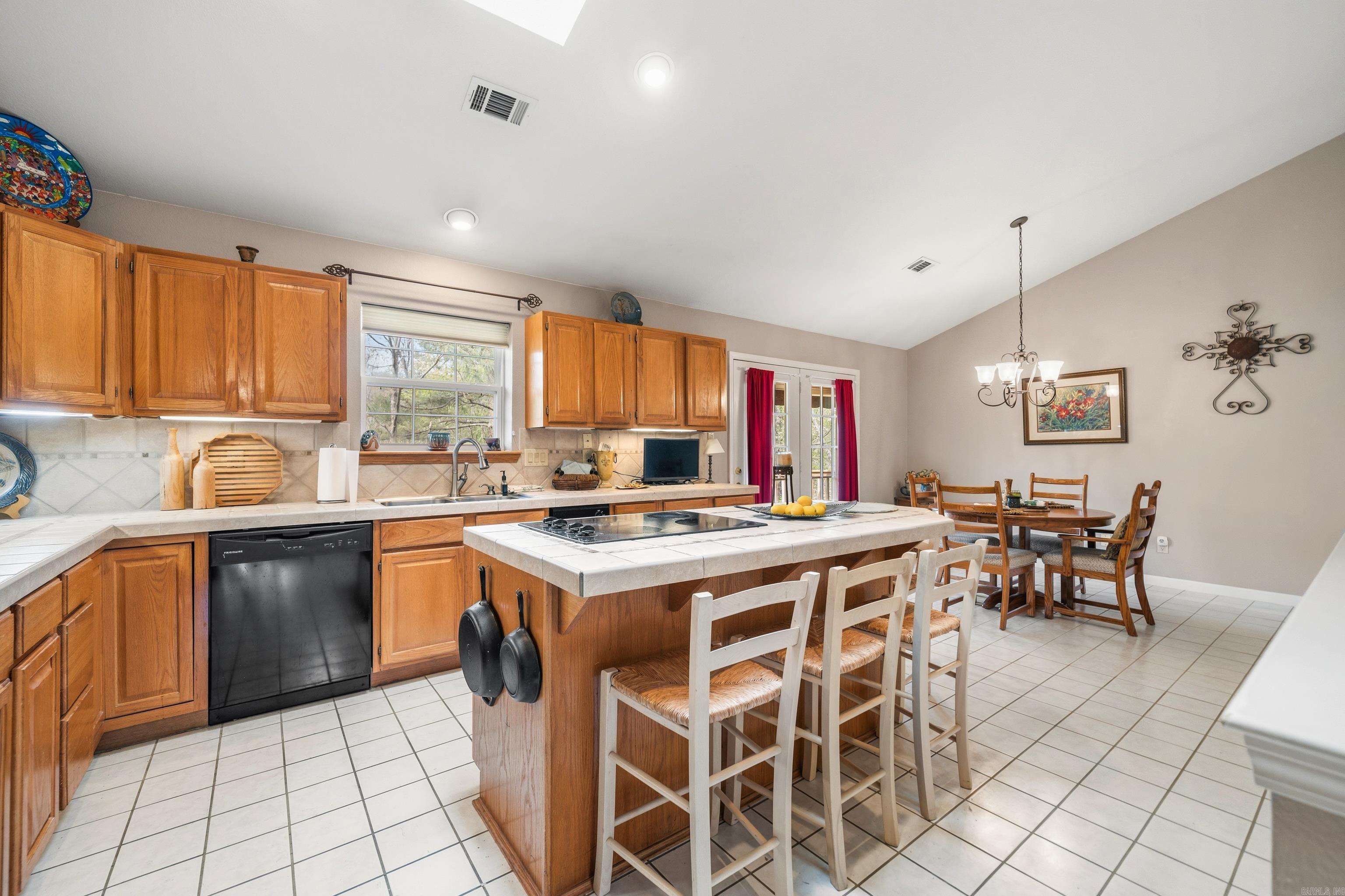 117 Forest View  Hot Springs, AR