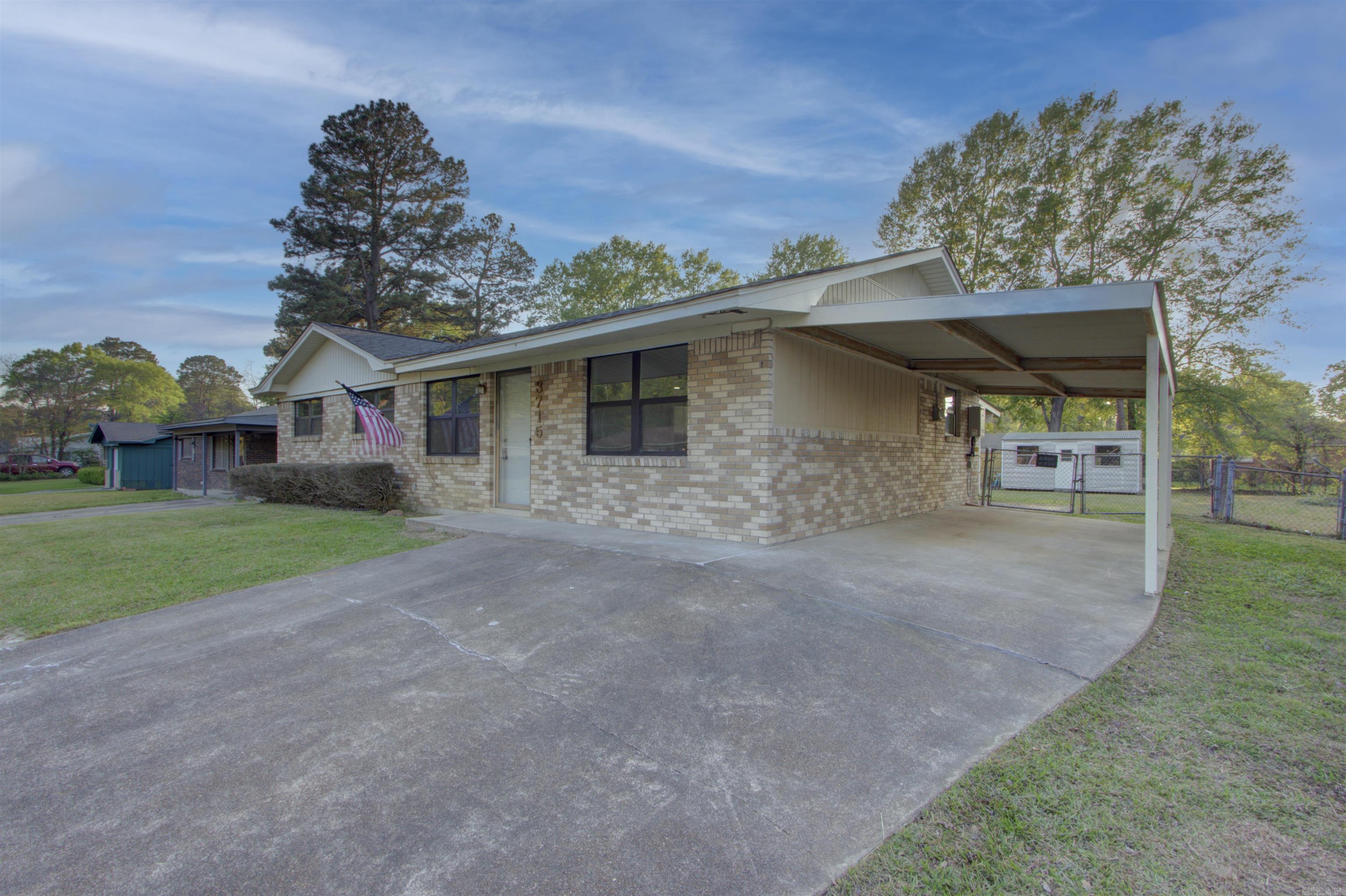 3715 Forestwood Texarkana, AR 71854