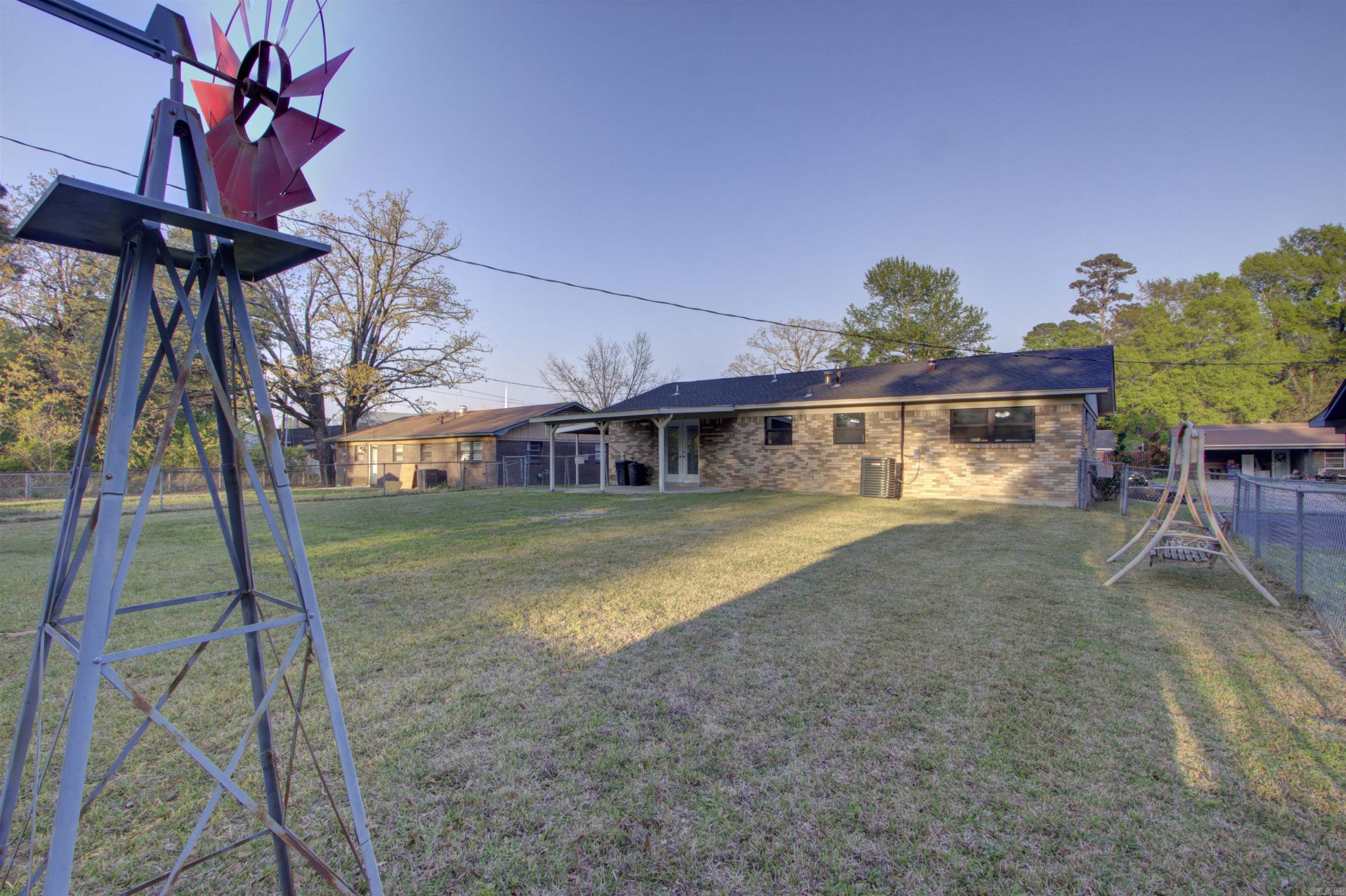 3715 Forestwood Texarkana, AR 71854