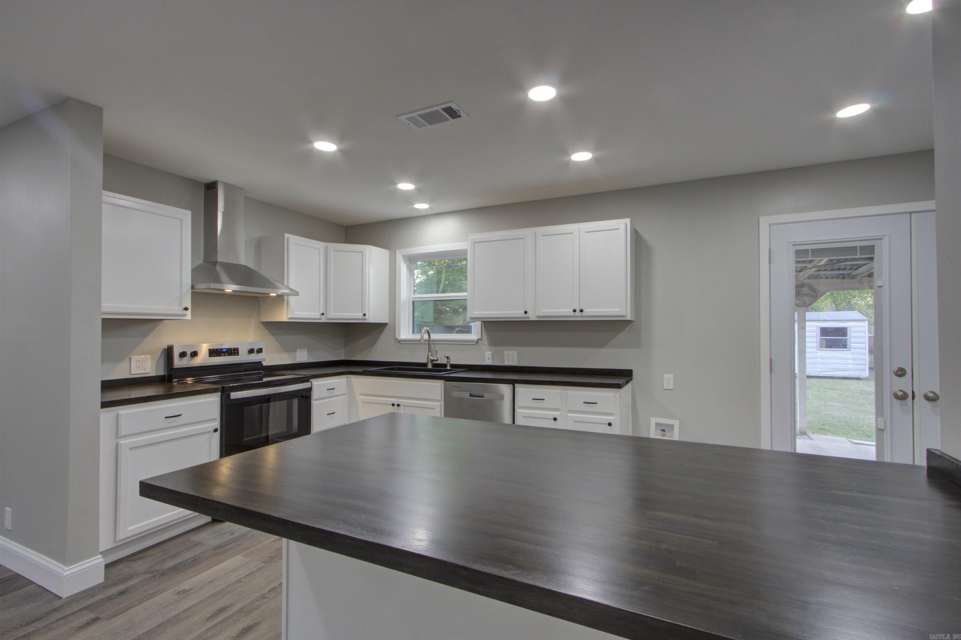 3715 Forestwood Texarkana, AR 71854