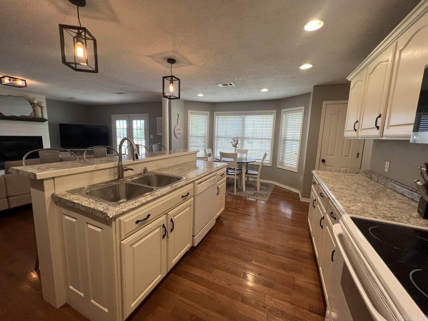 194 Harry Road Batesville, AR 72501