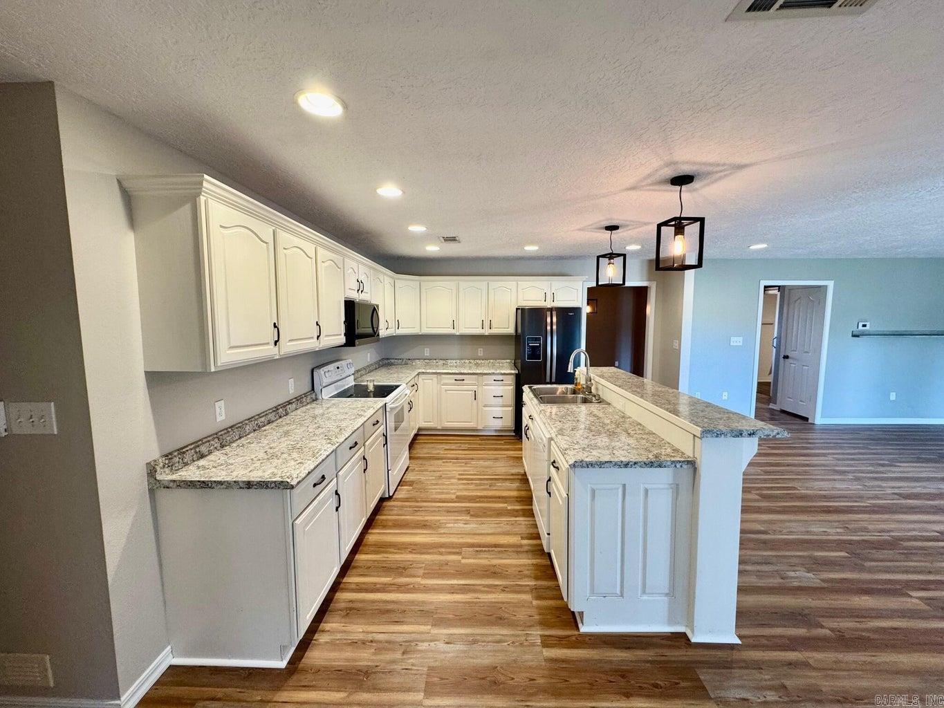 194 Harry Road Batesville, AR 72501