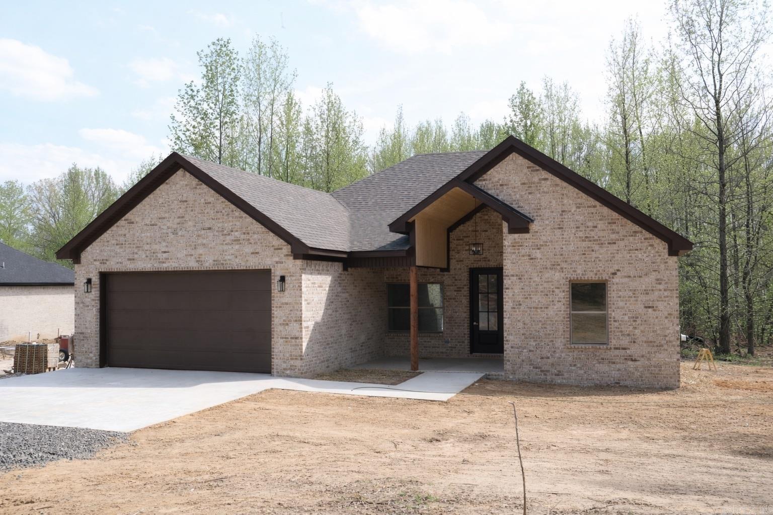 1205 E Carmichael  Cabot, AR