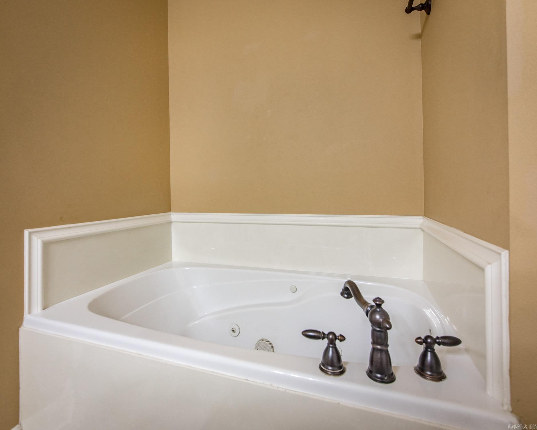 75 Booker  Lonoke, AR