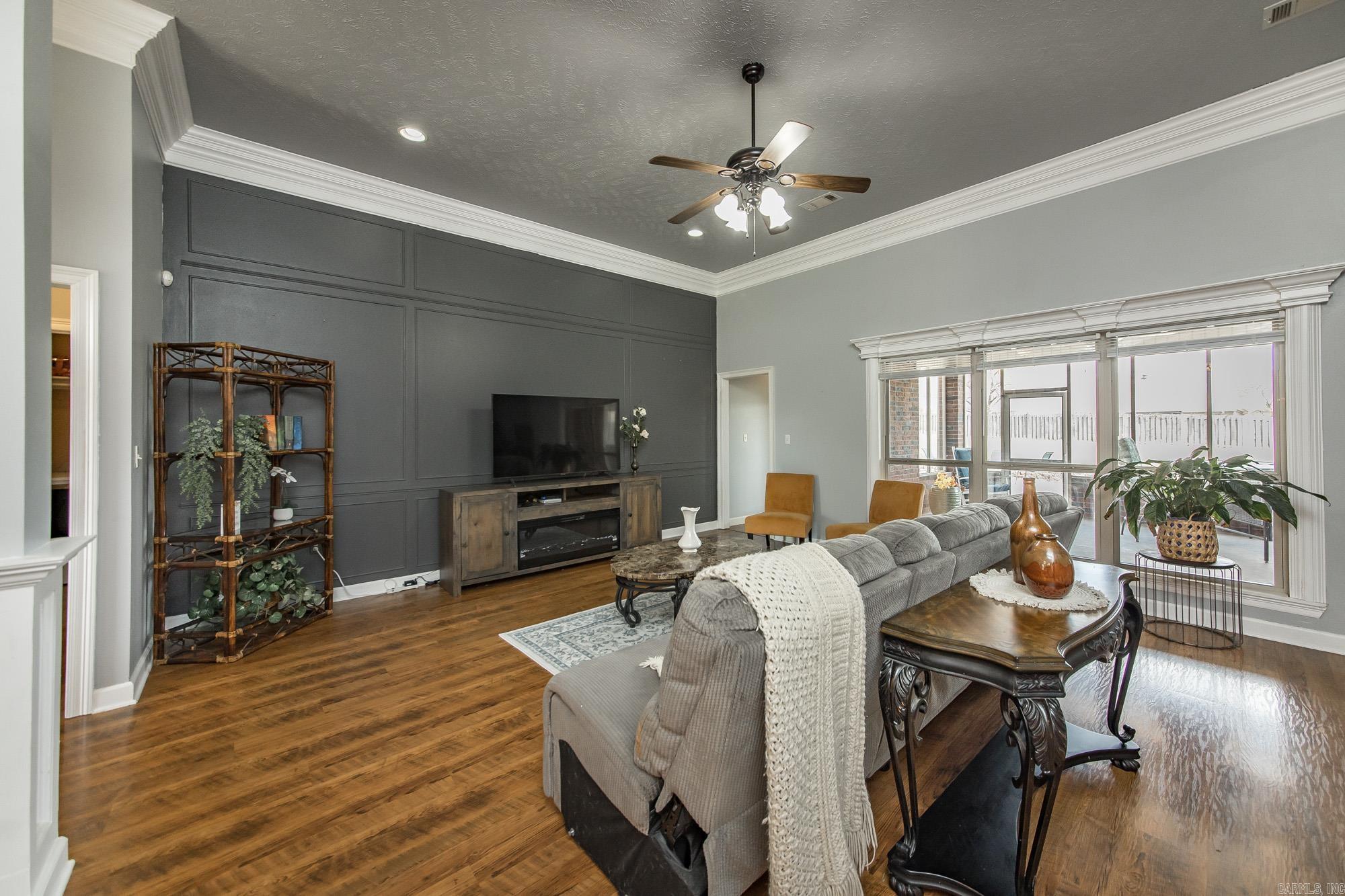 75 Booker  Lonoke, AR