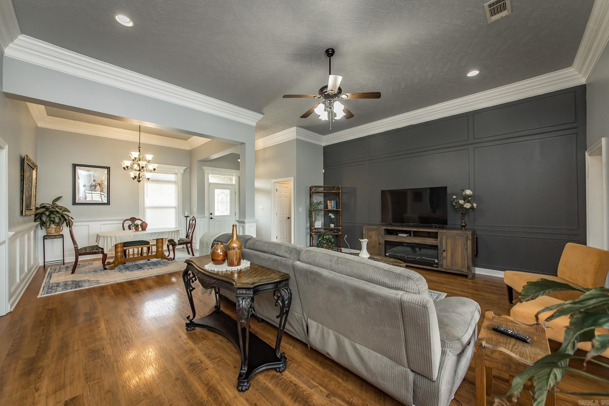 75 Booker  Lonoke, AR