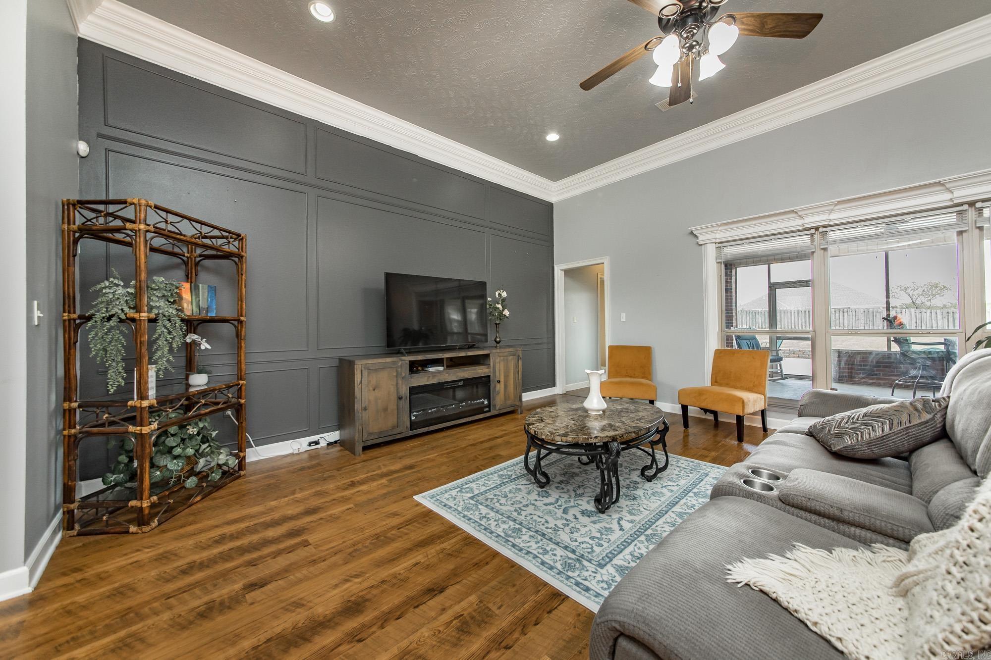 75 Booker  Lonoke, AR