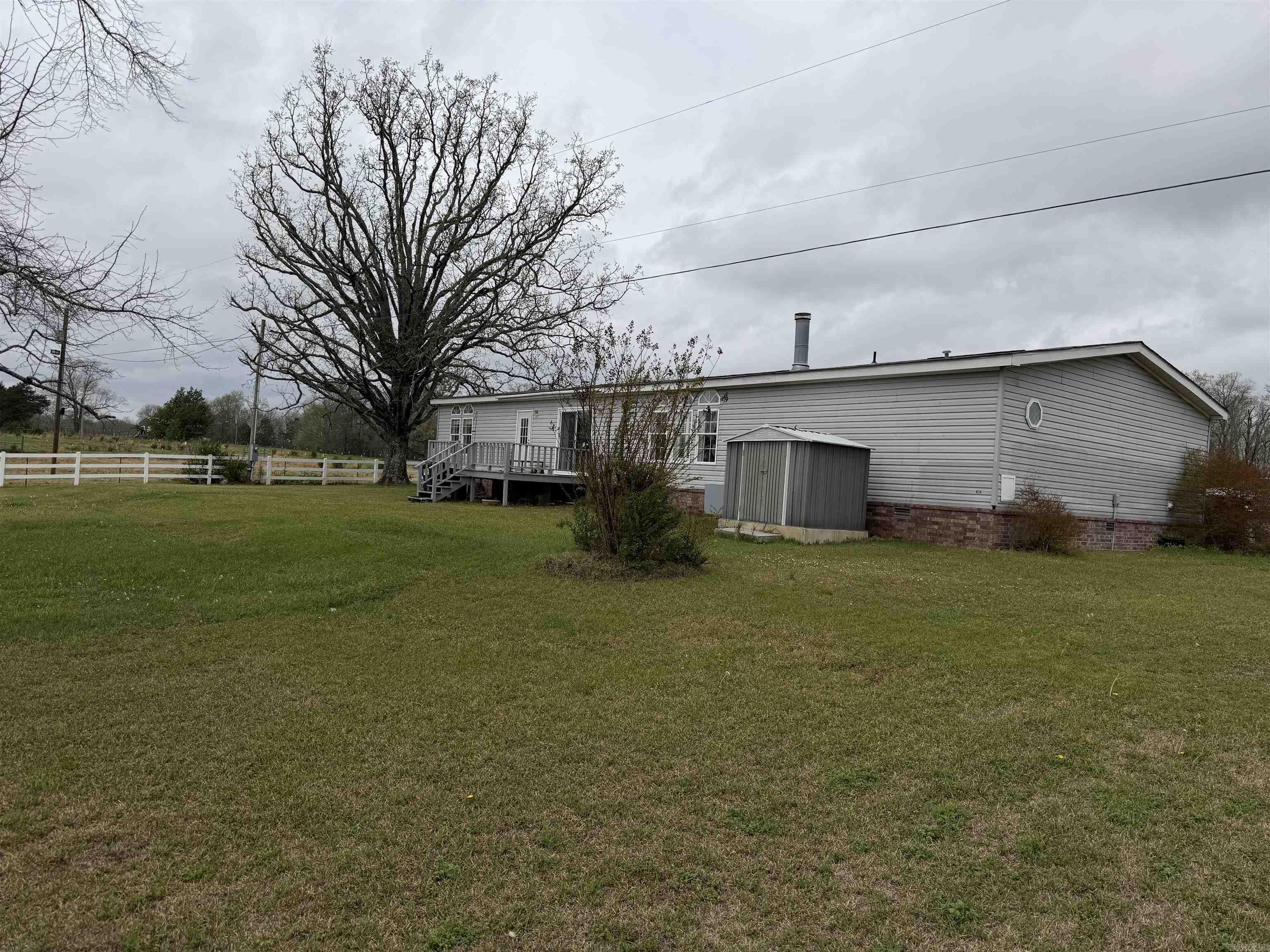 1275 Cadron Creek  Quitman, AR