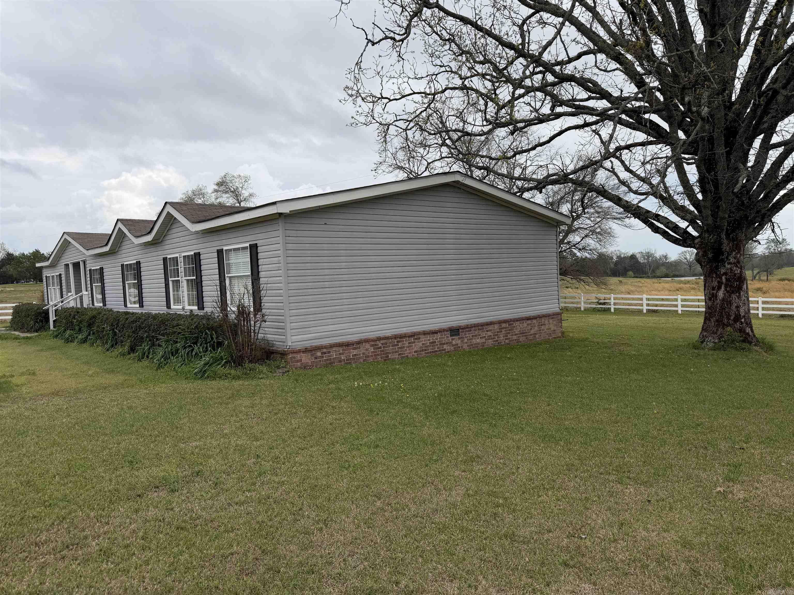 1275 Cadron Creek  Quitman, AR
