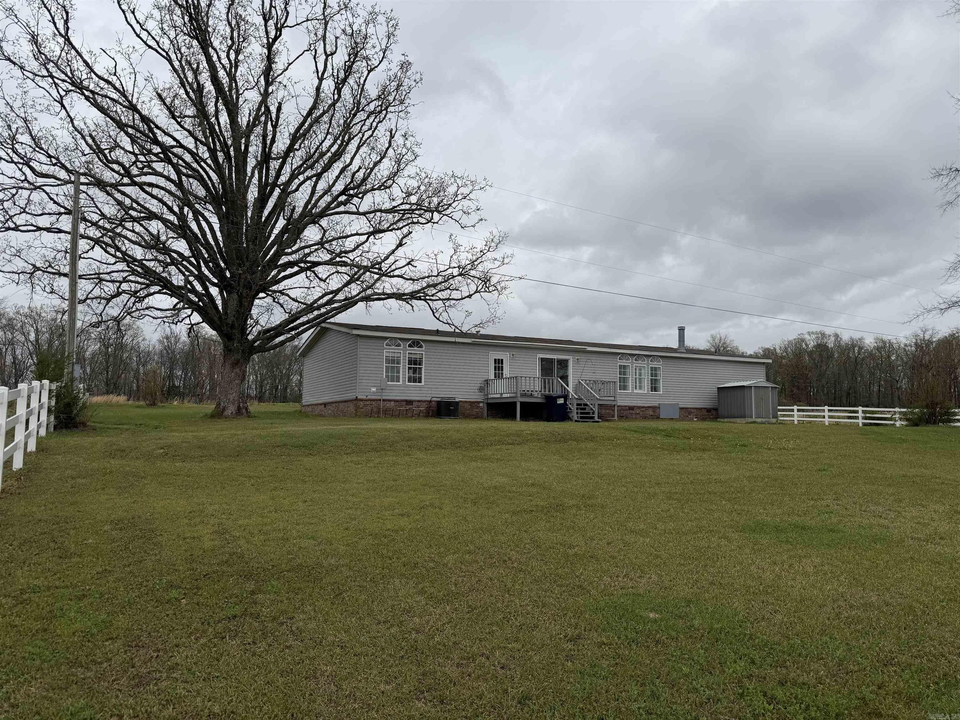 1275 Cadron Creek  Quitman, AR