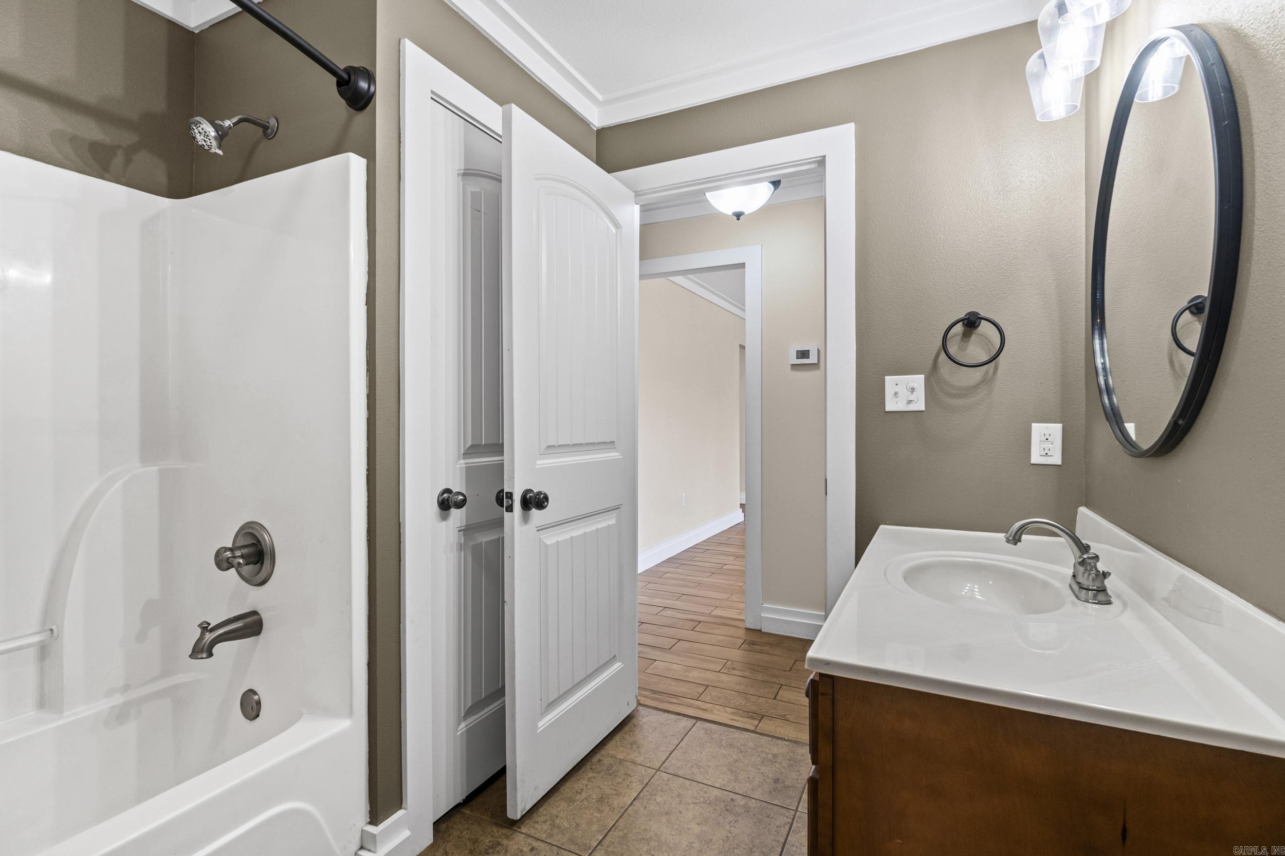 1612 W Vine St. Searcy, AR 72143