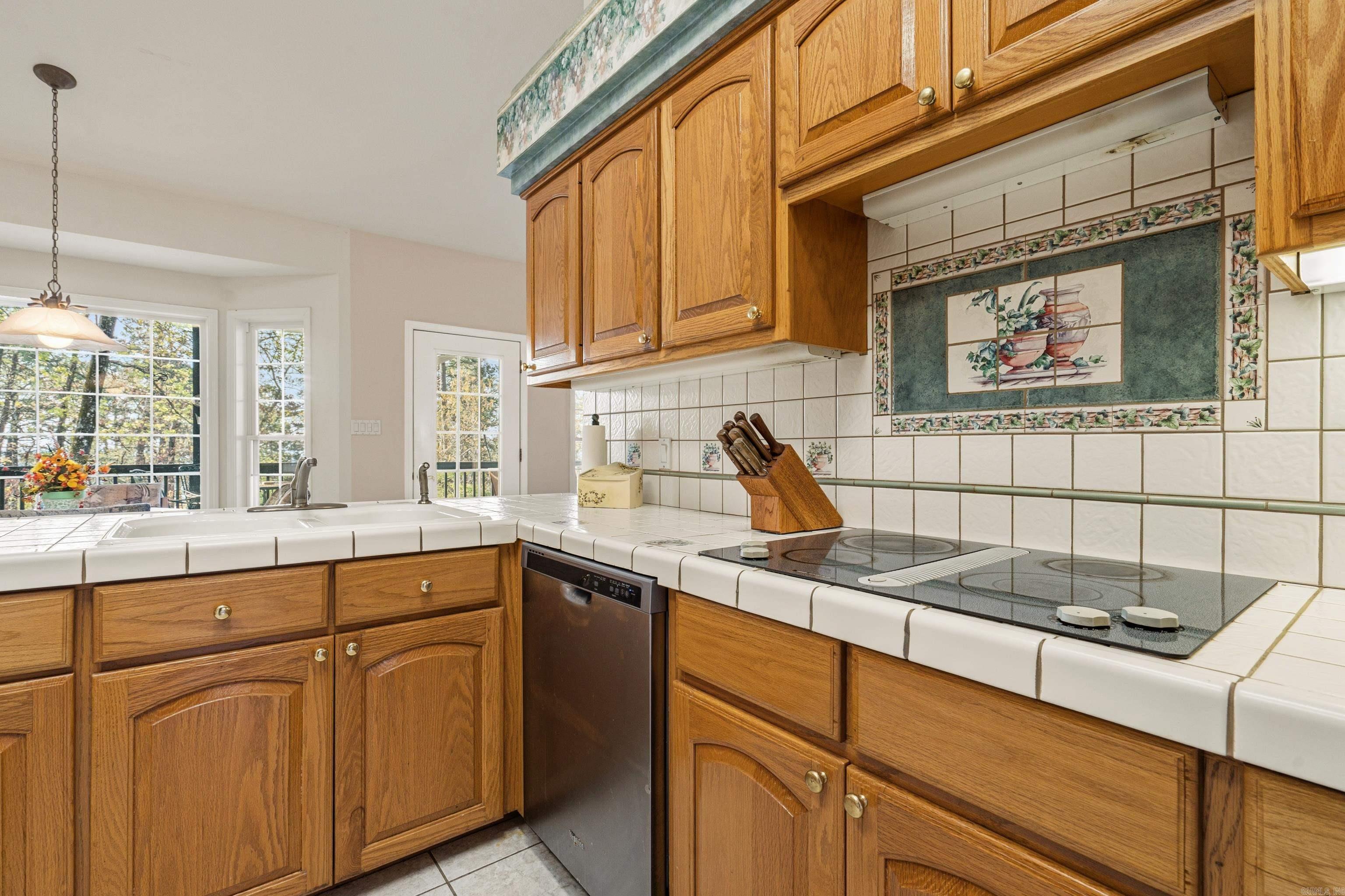 20 Hanares  Hot Springs Village, AR