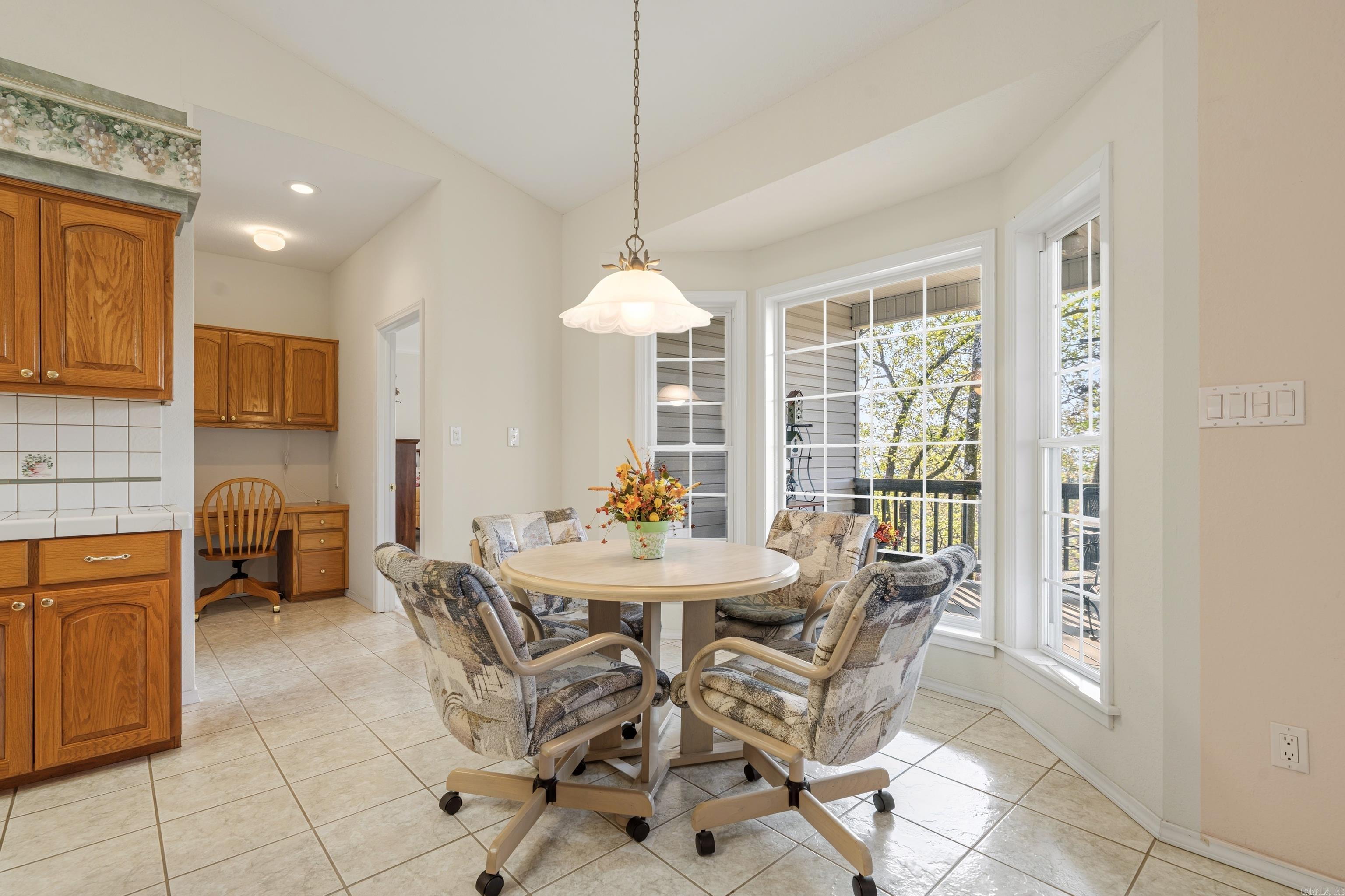 20 Hanares  Hot Springs Village, AR