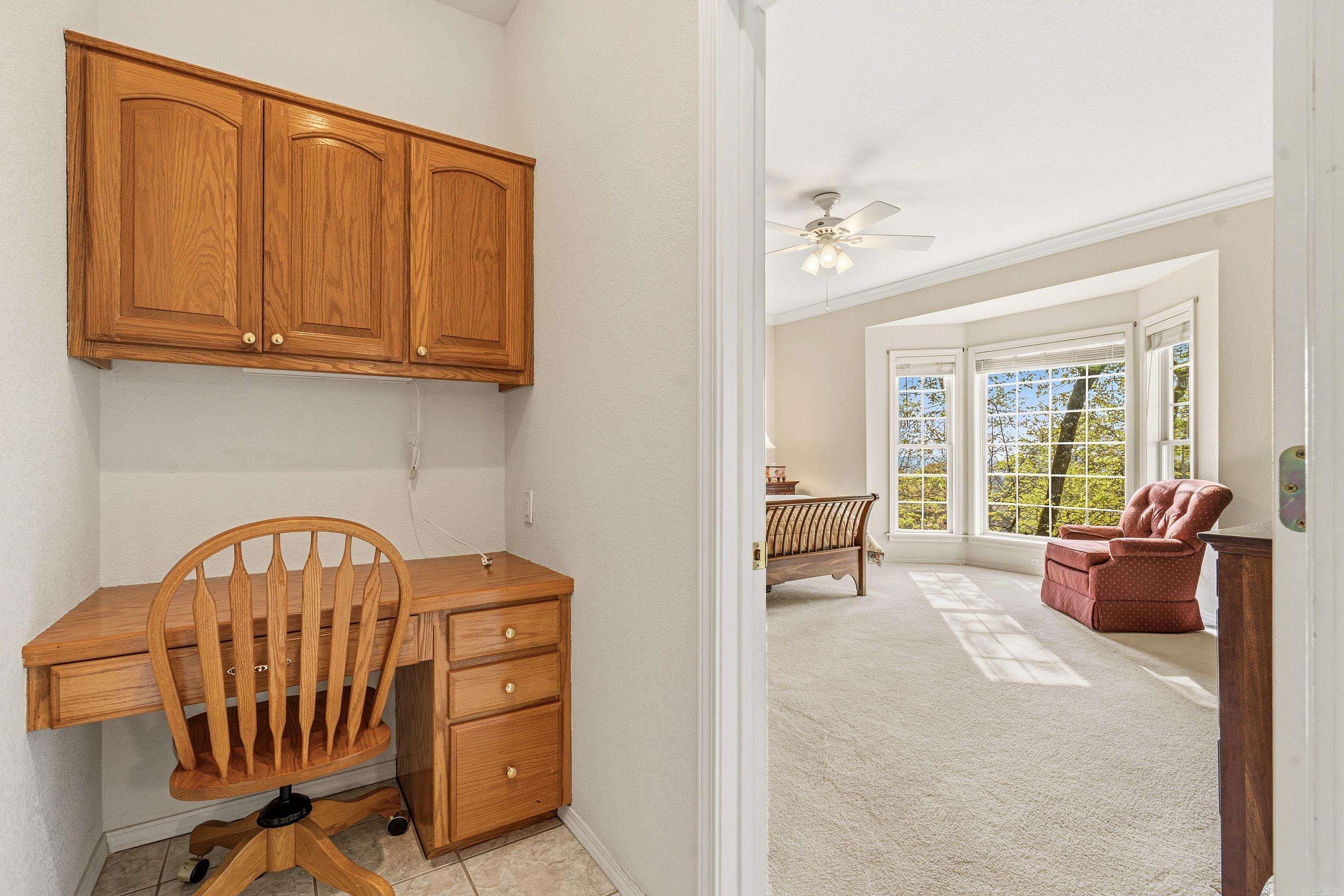 20 Hanares  Hot Springs Village, AR