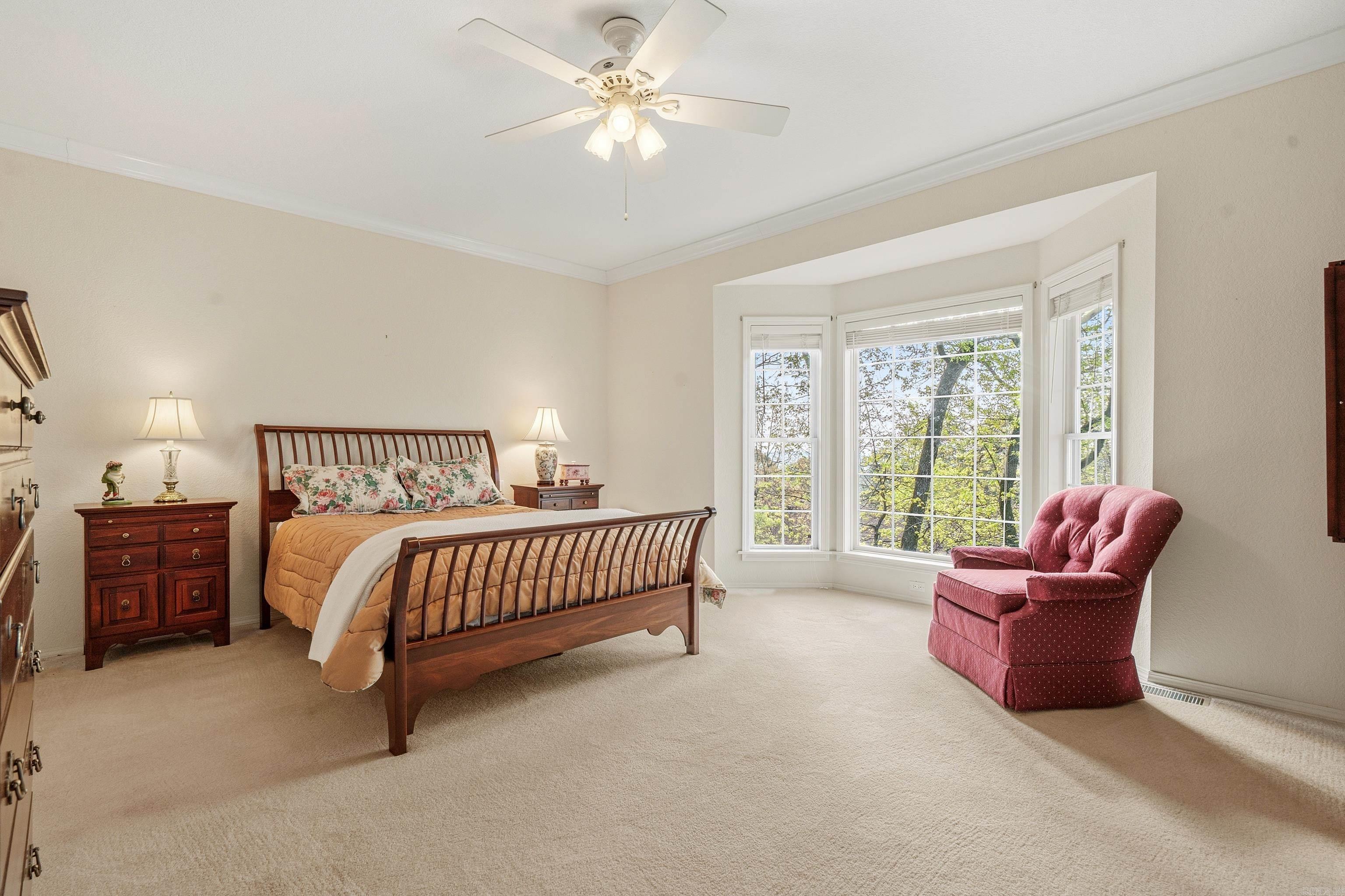 20 Hanares  Hot Springs Village, AR