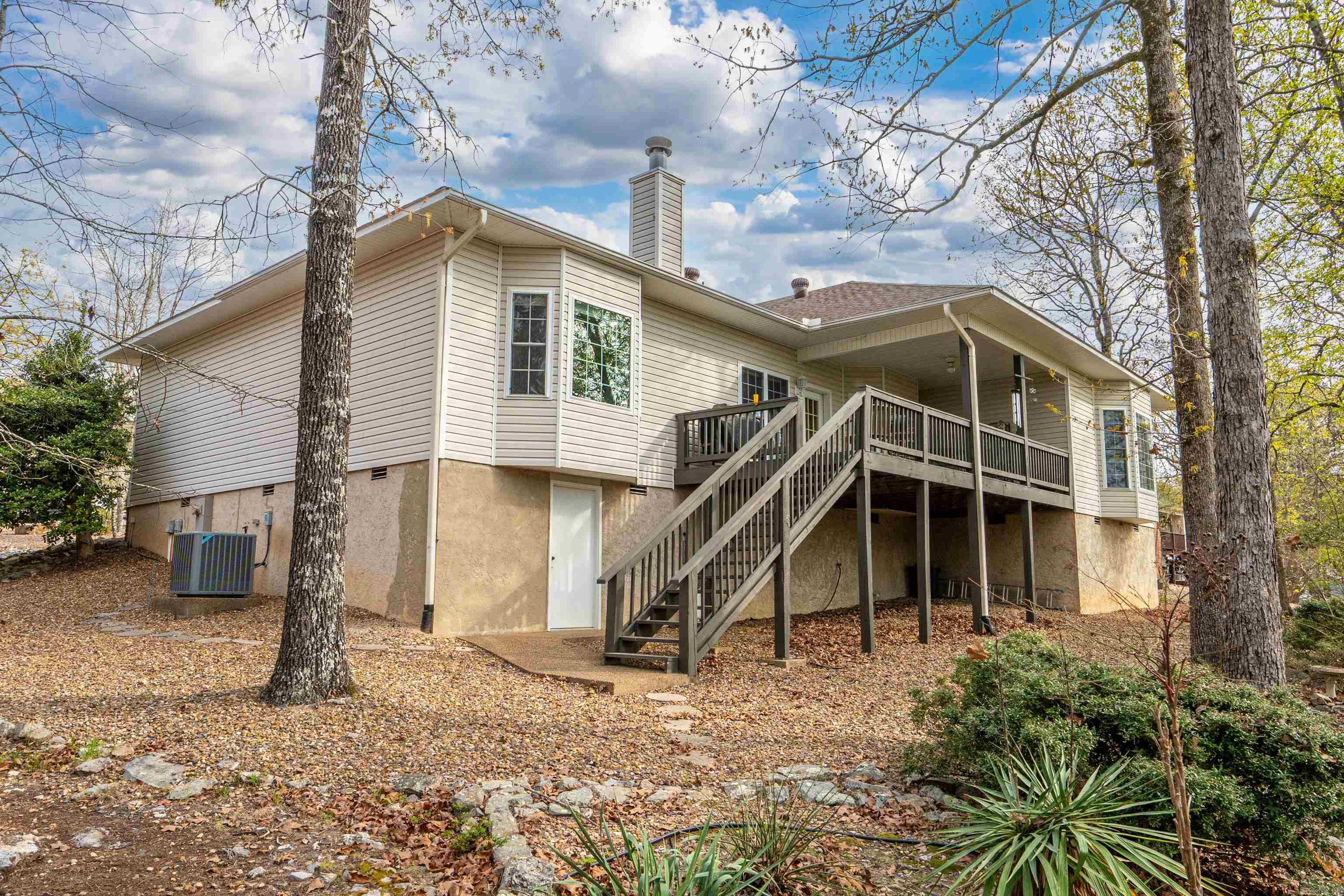 20 Hanares  Hot Springs Village, AR