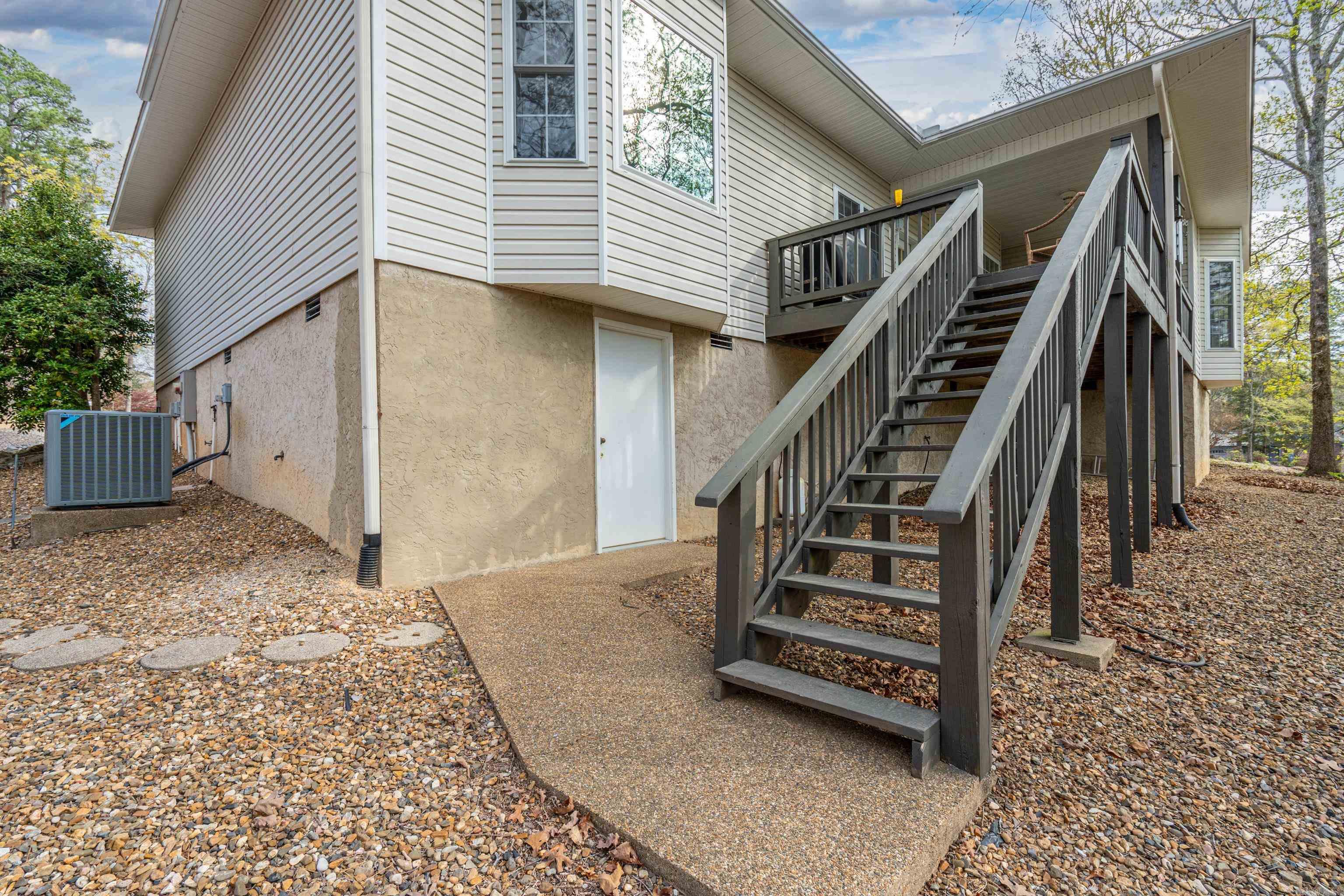 20 Hanares  Hot Springs Village, AR