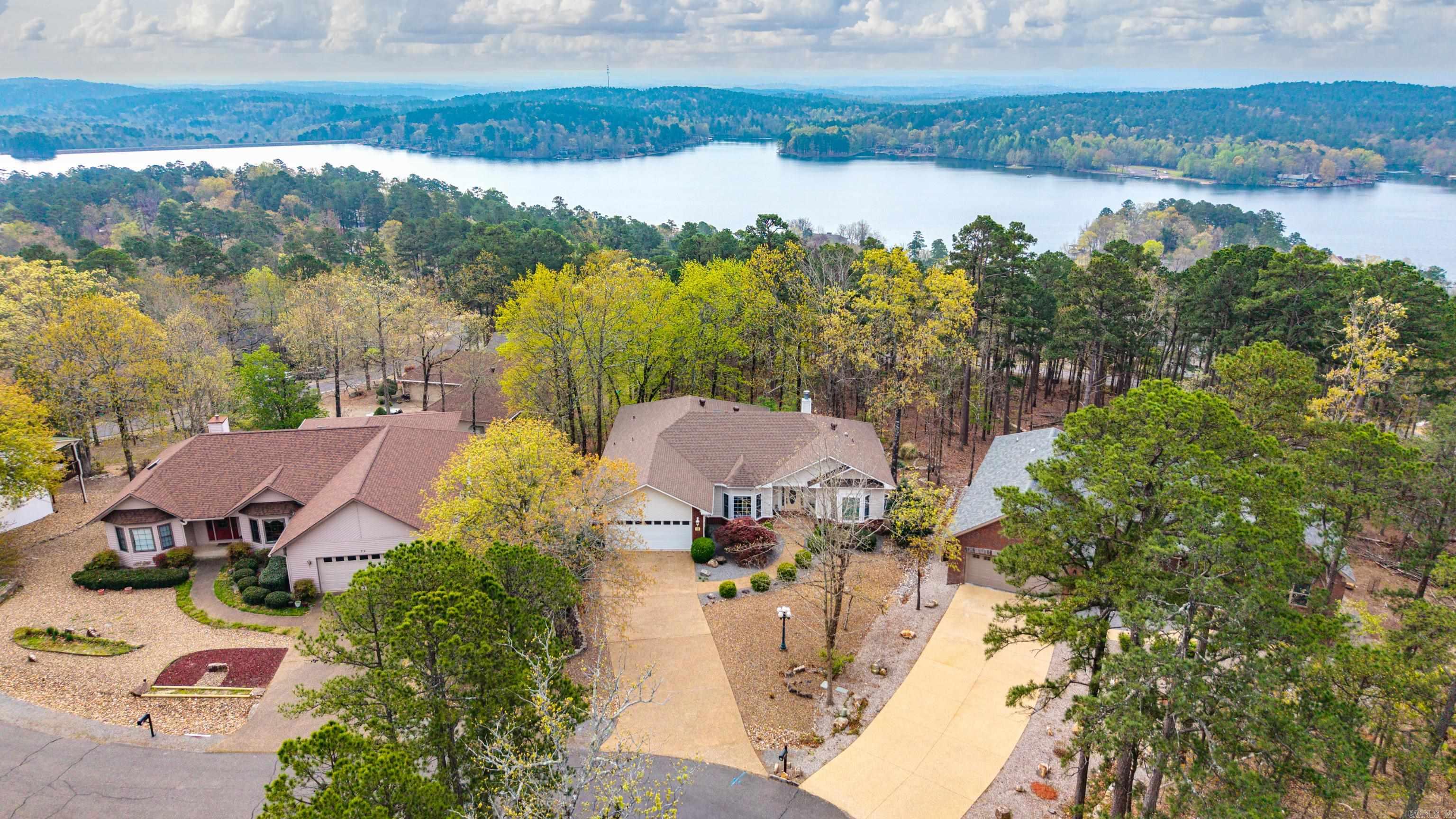 20 Hanares  Hot Springs Village, AR