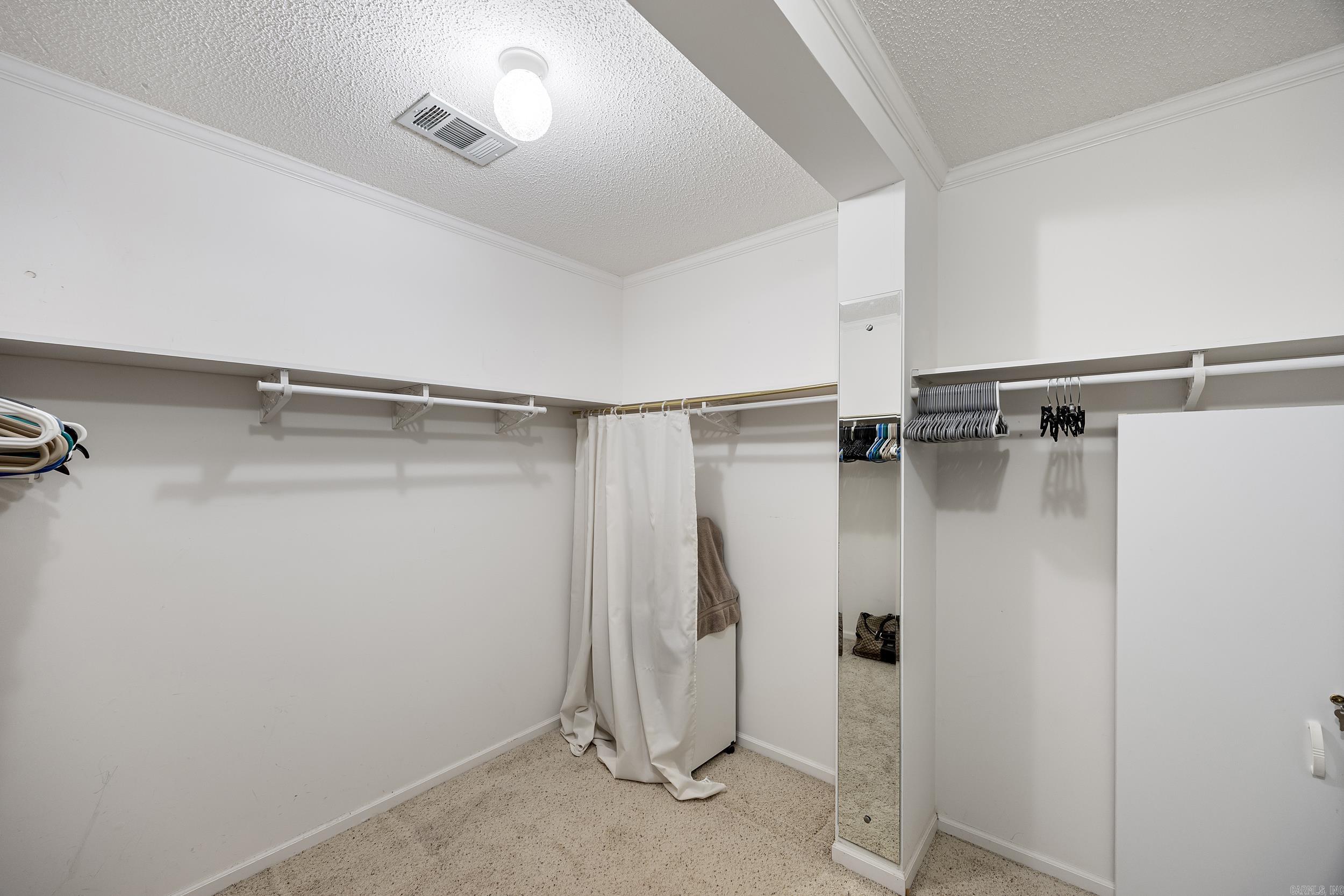 25951 E State Highway 22  Delaware, AR