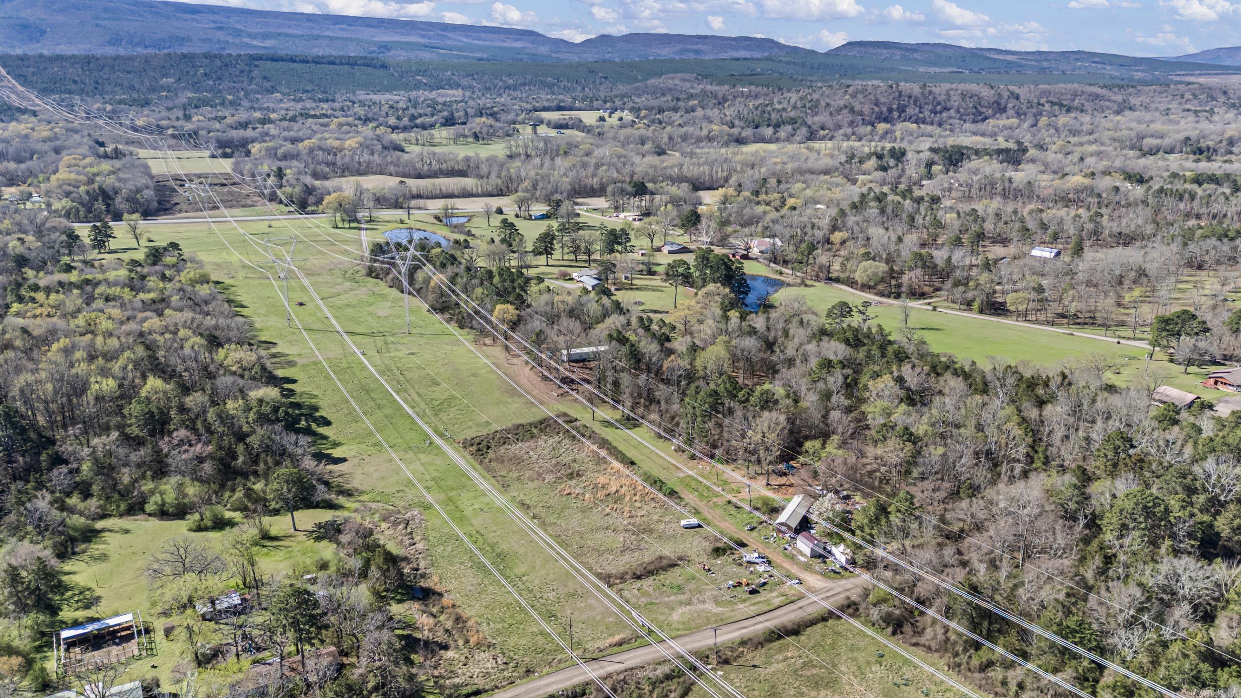 25951 E State Highway 22  Delaware, AR