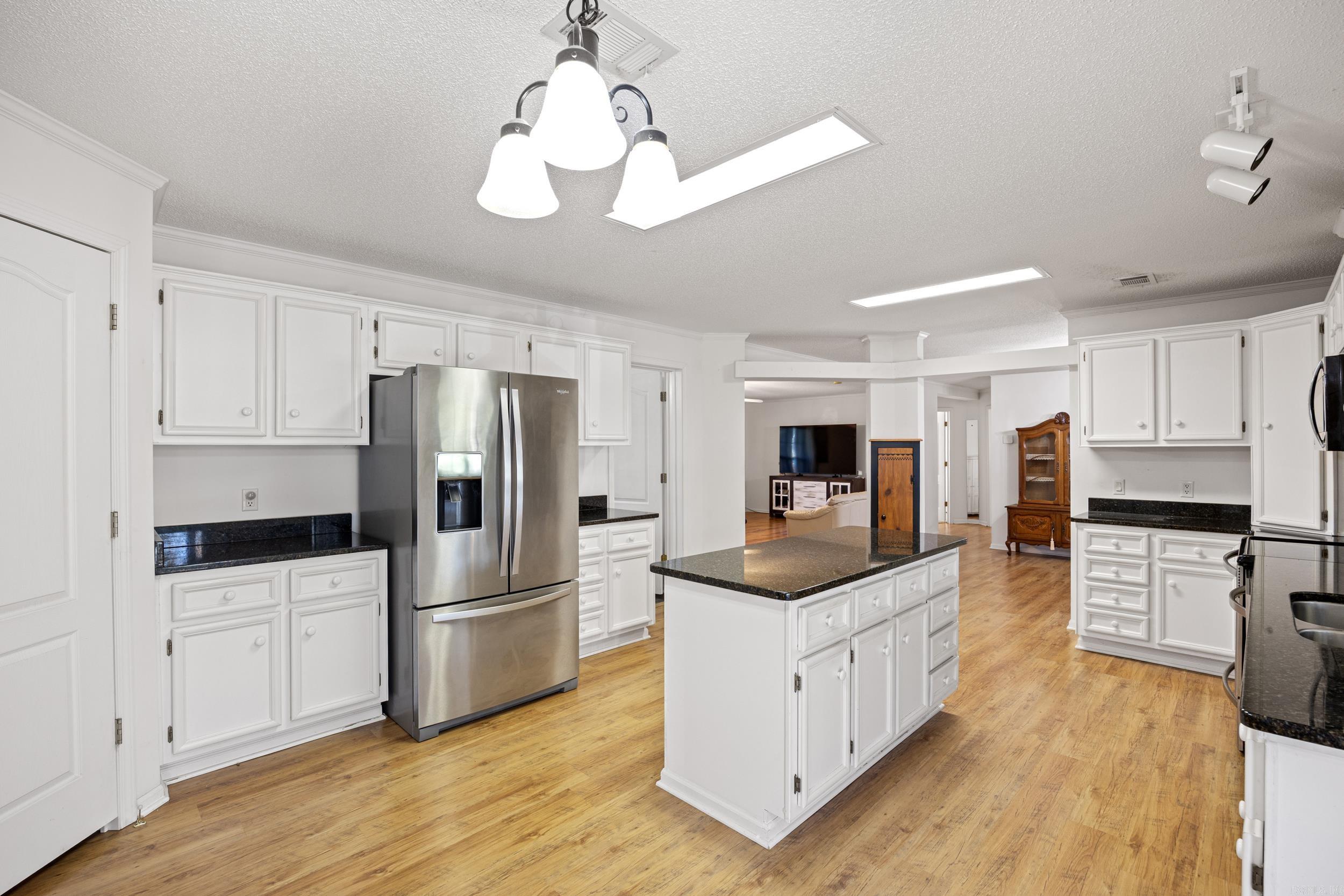 25951 E State Highway 22  Delaware, AR