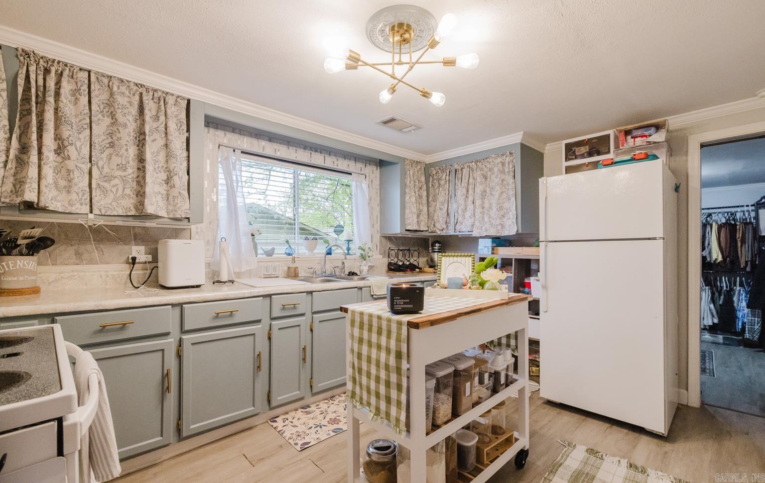 604 Denton  Benton, AR