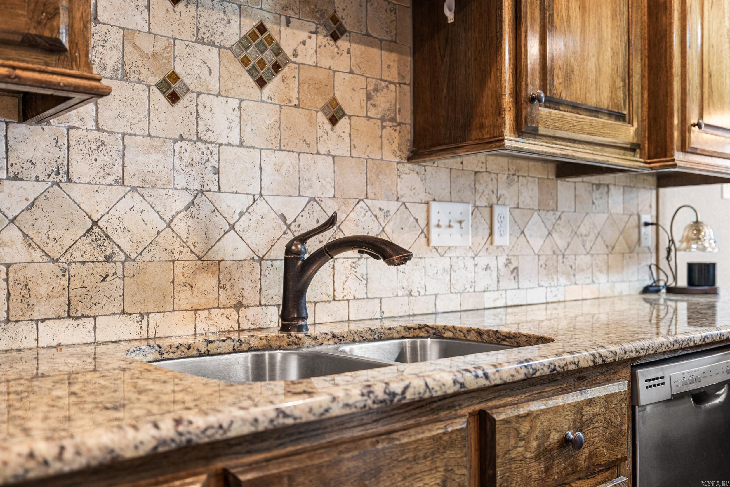 738 Mango  Austin, AR