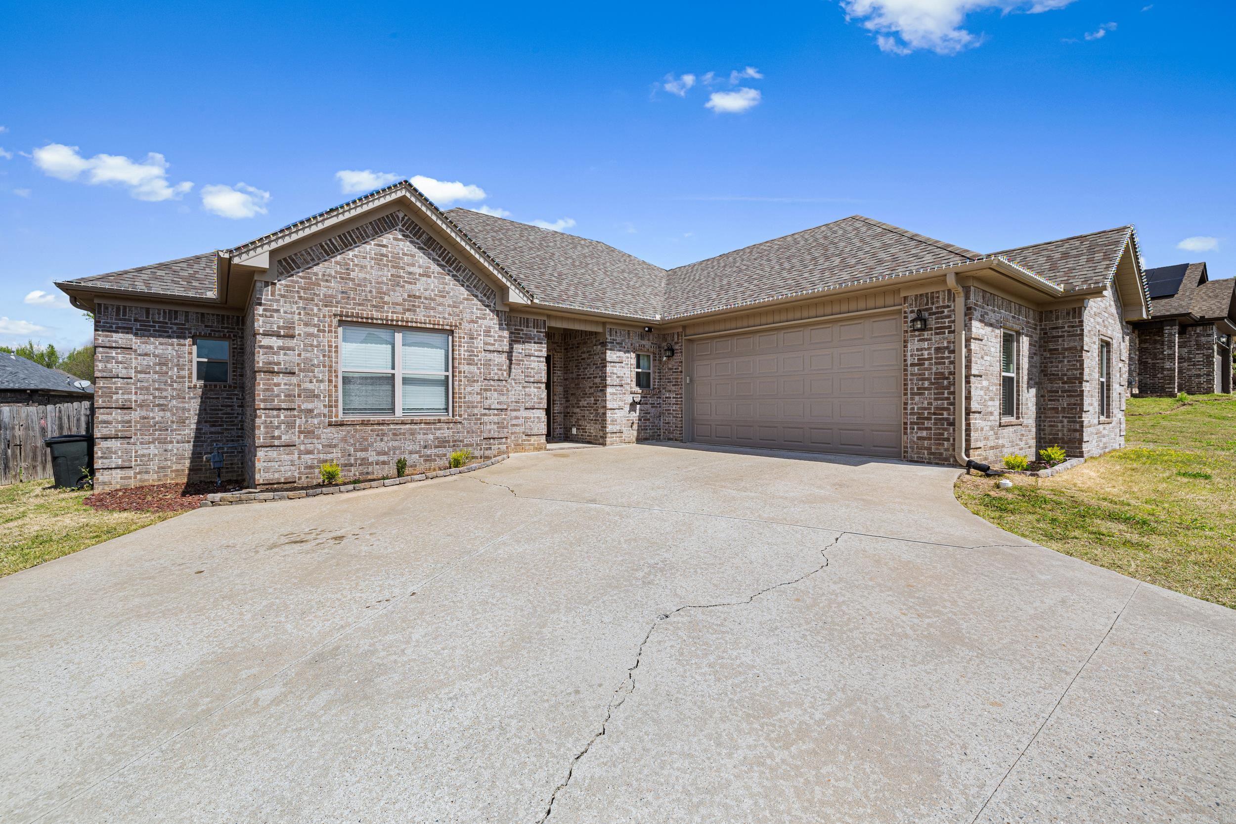 738 Mango  Austin, AR