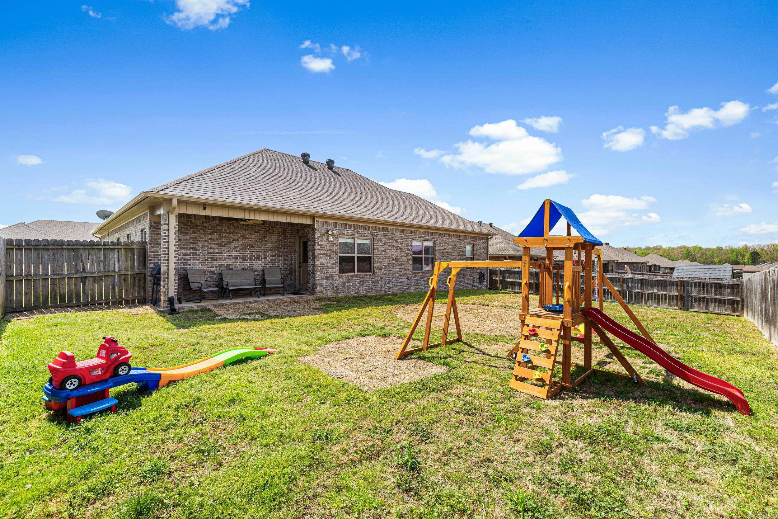 738 Mango  Austin, AR