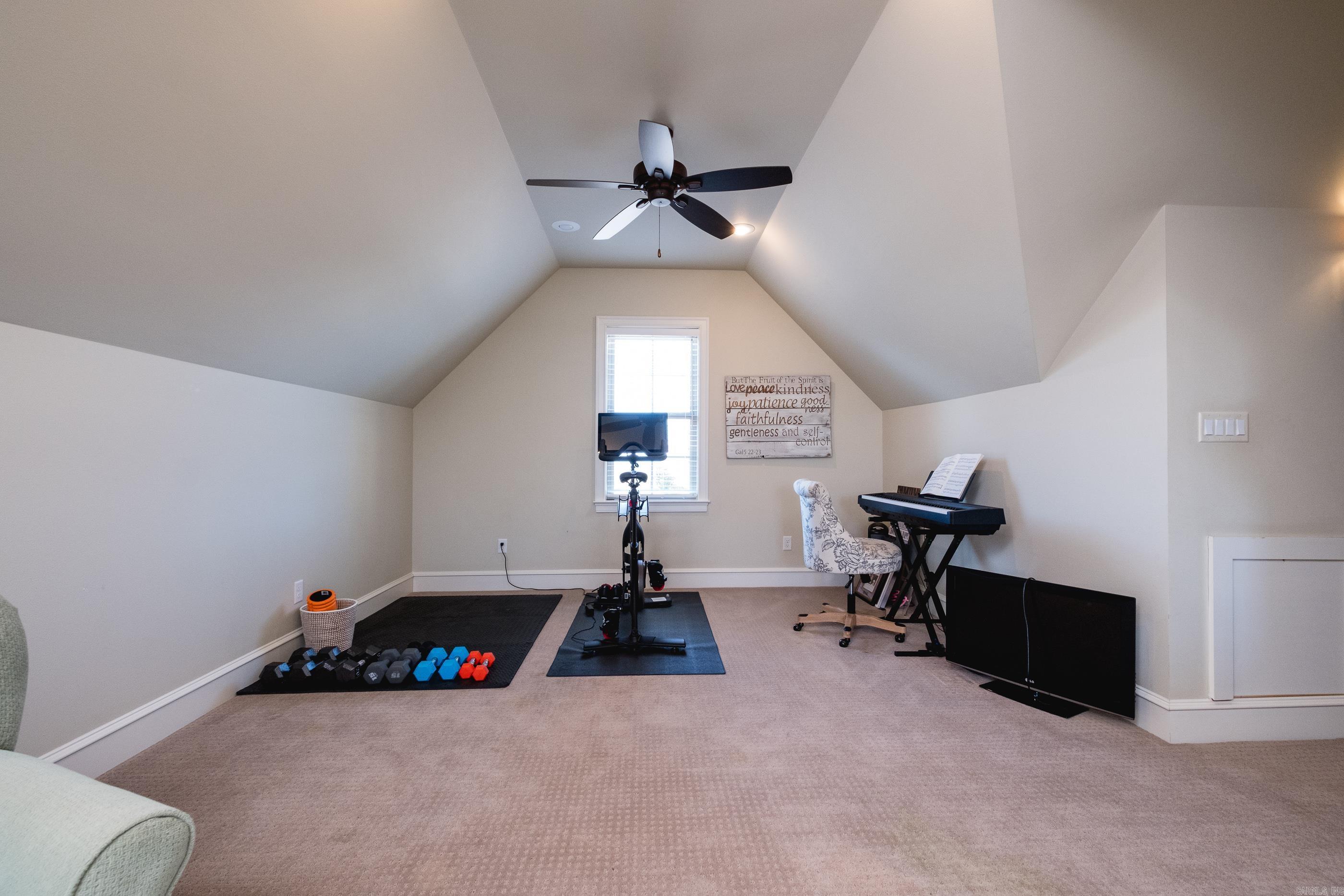 17106 Waterview Meadow Boulevard Roland, AR 72135