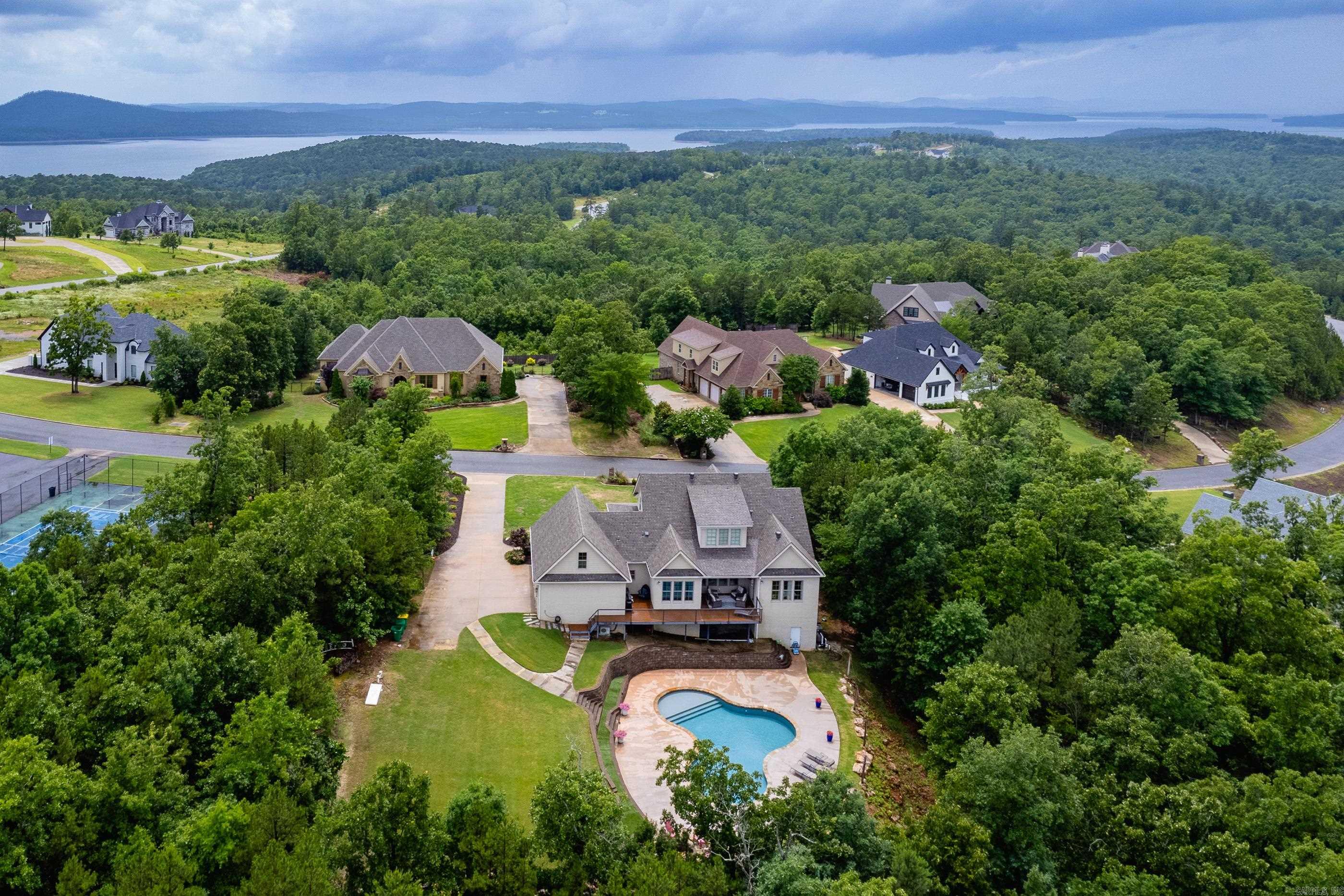 17106 Waterview Meadow Boulevard Roland, AR 72135