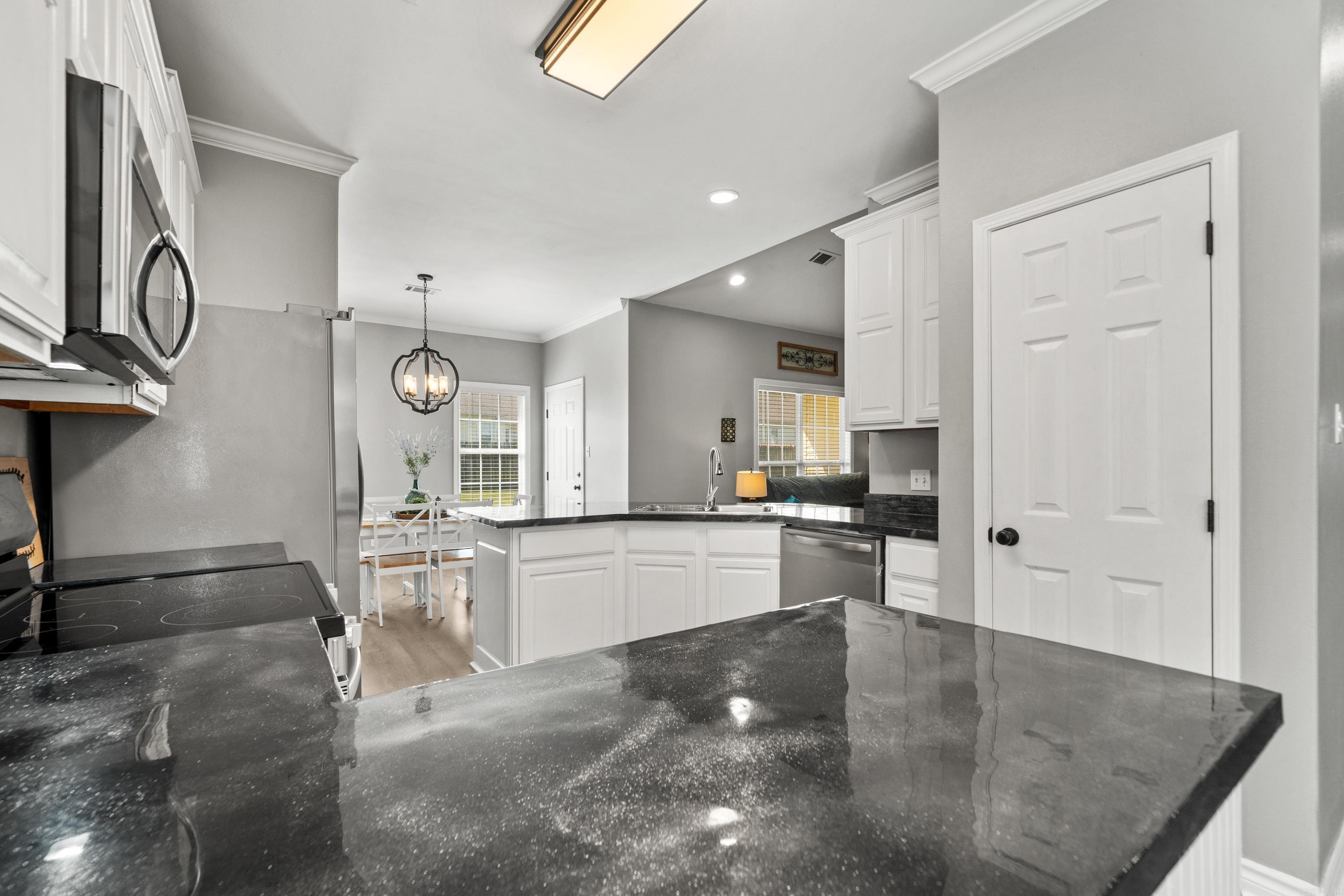 105 Wyatt Cove  Hot Springs, AR