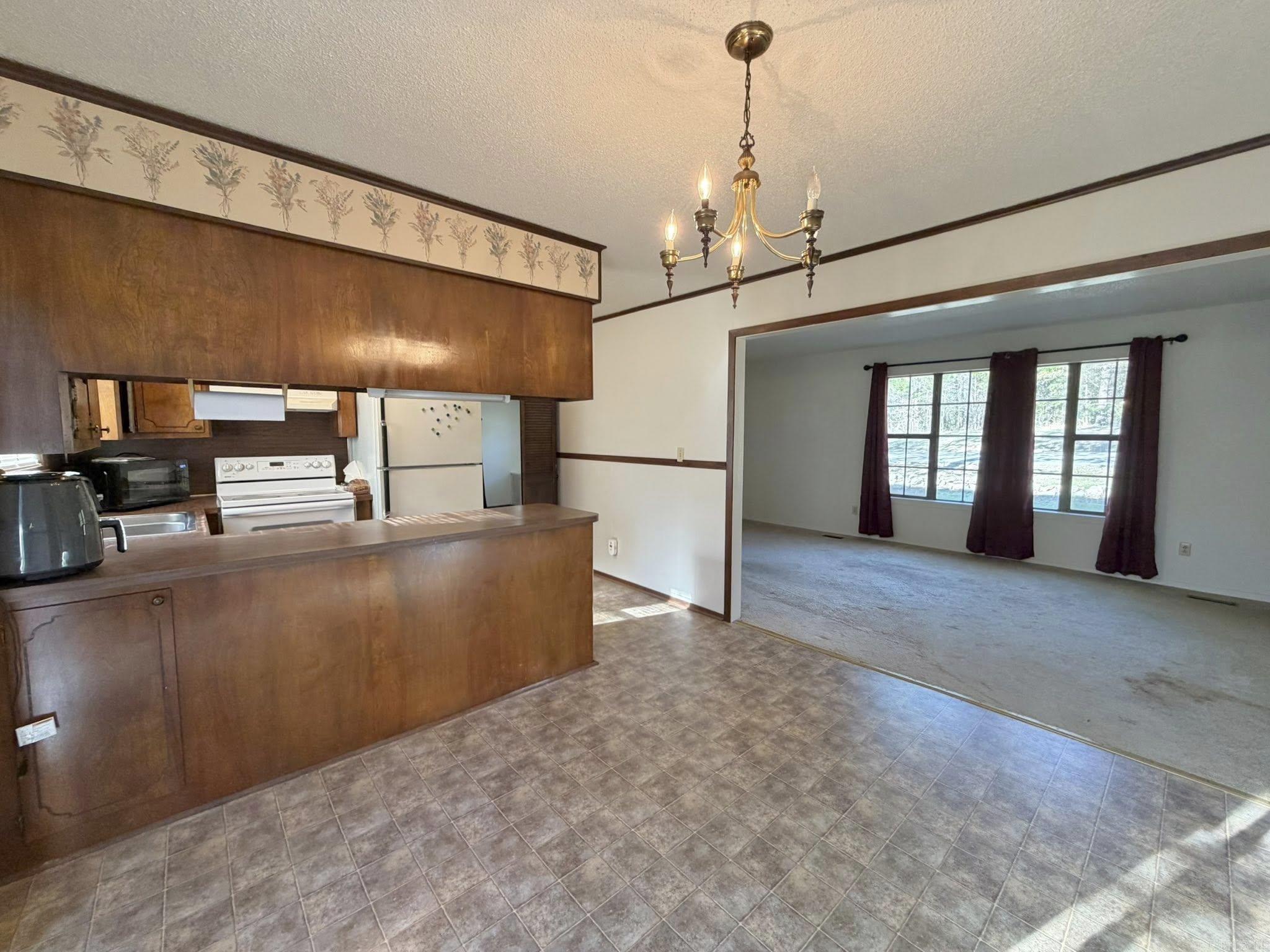 3015 Debra  Batesville, AR