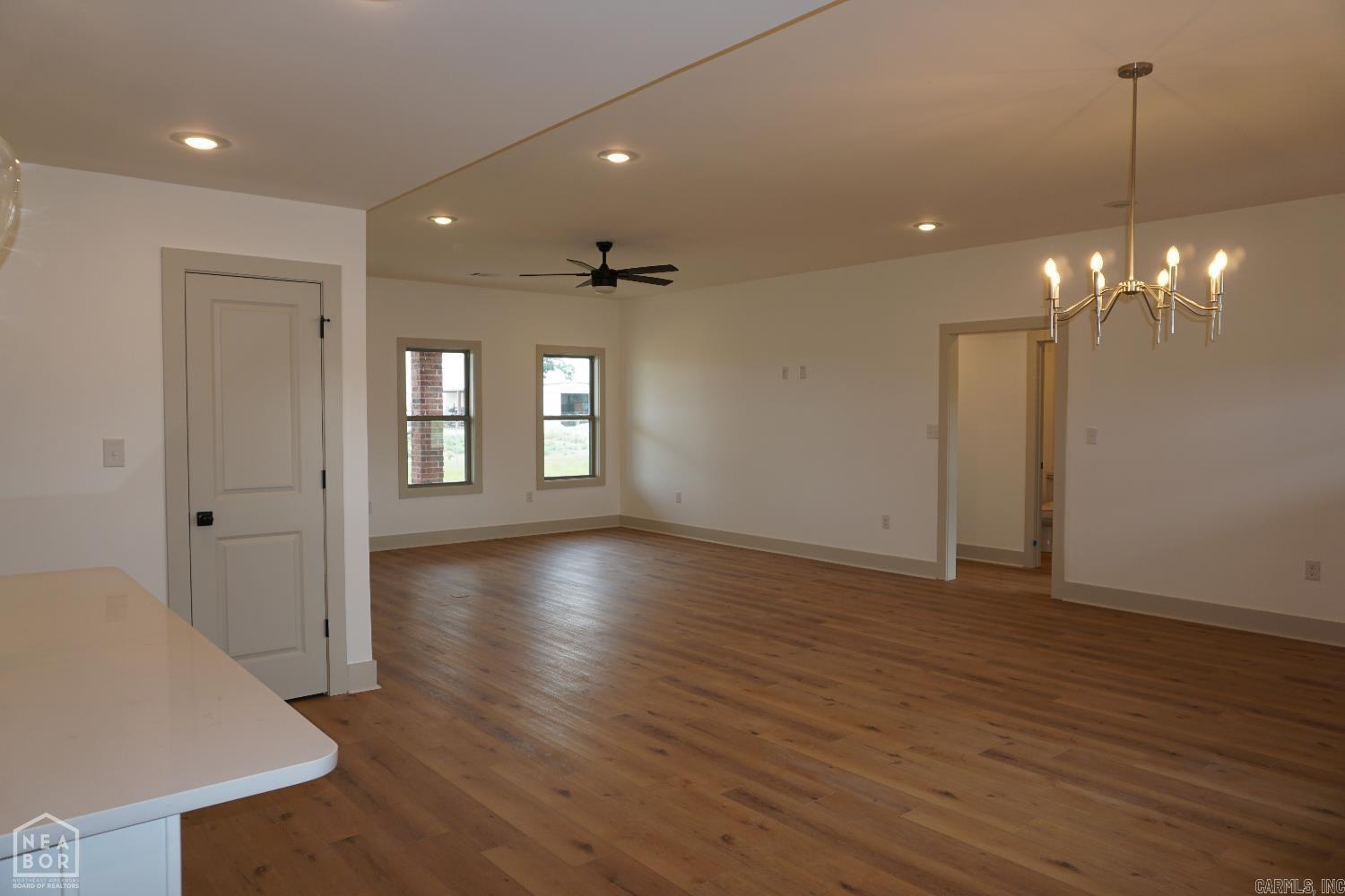 315 Hollis Cove Bono, AR 72416