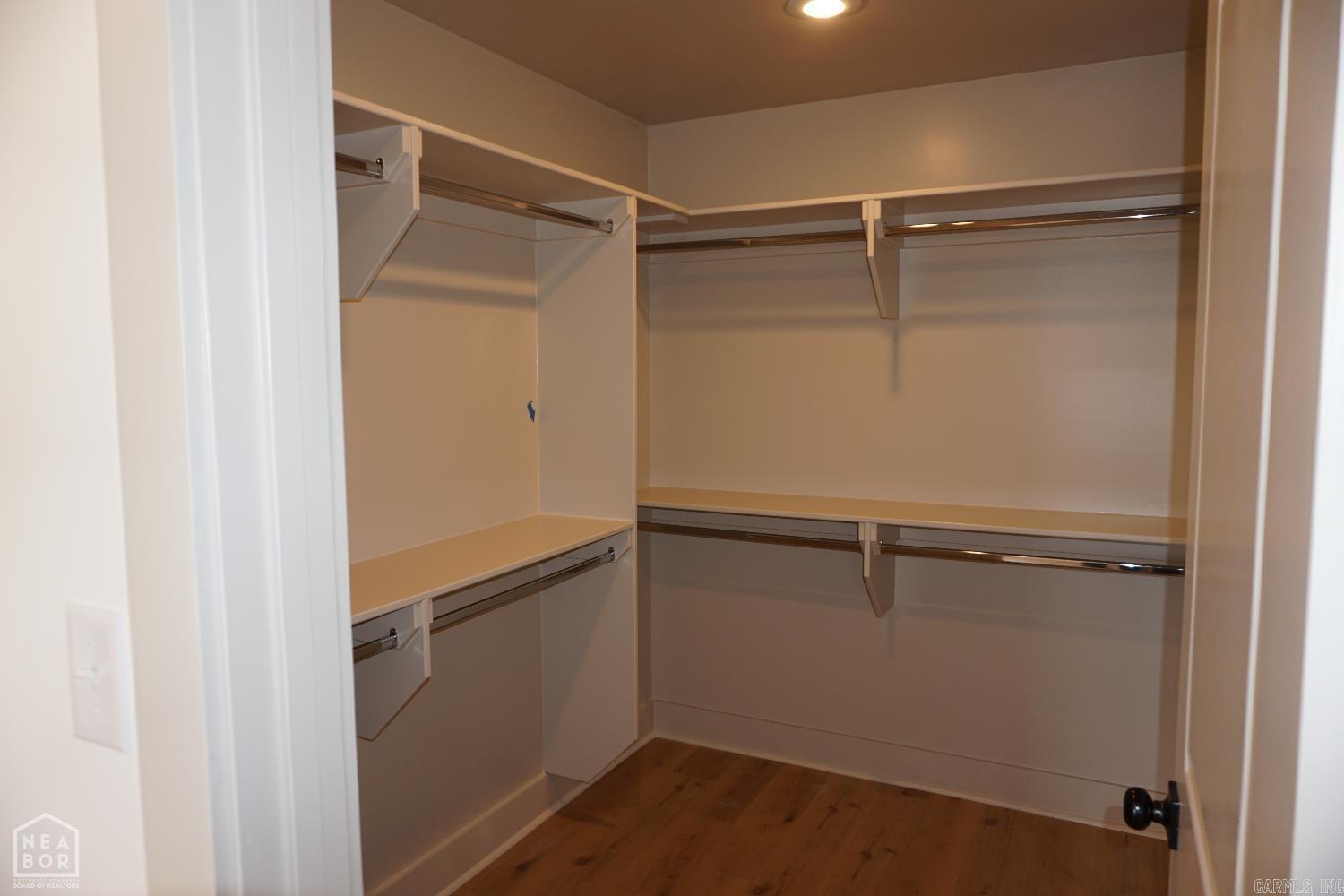 315 Hollis Cove Bono, AR 72416