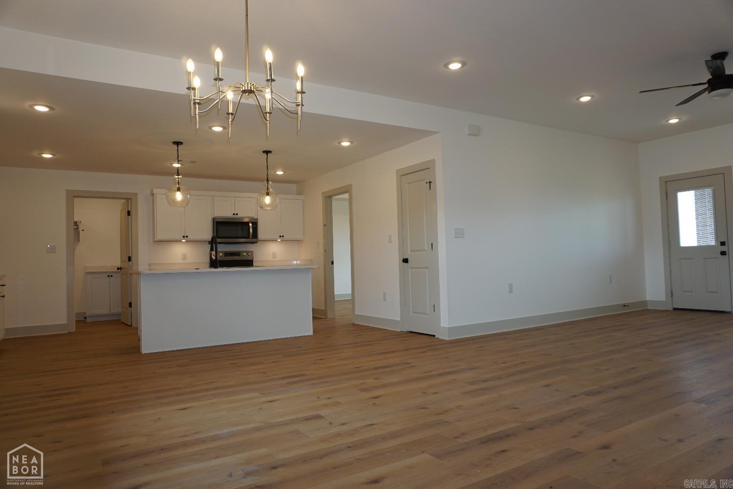 315 Hollis Cove Bono, AR 72416