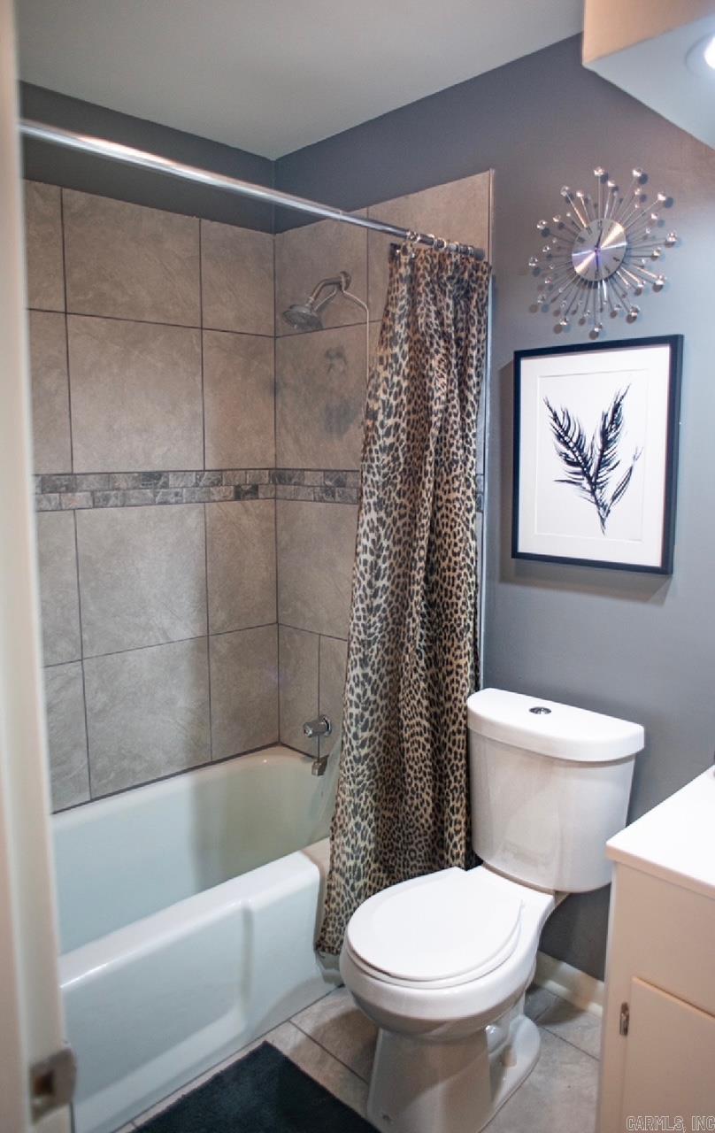 16 Walnut Valley  Little Rock, AR