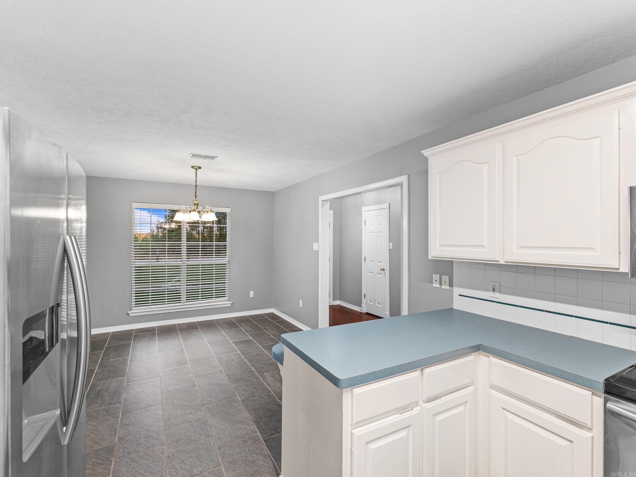 380 Apple Hill  Austin, AR