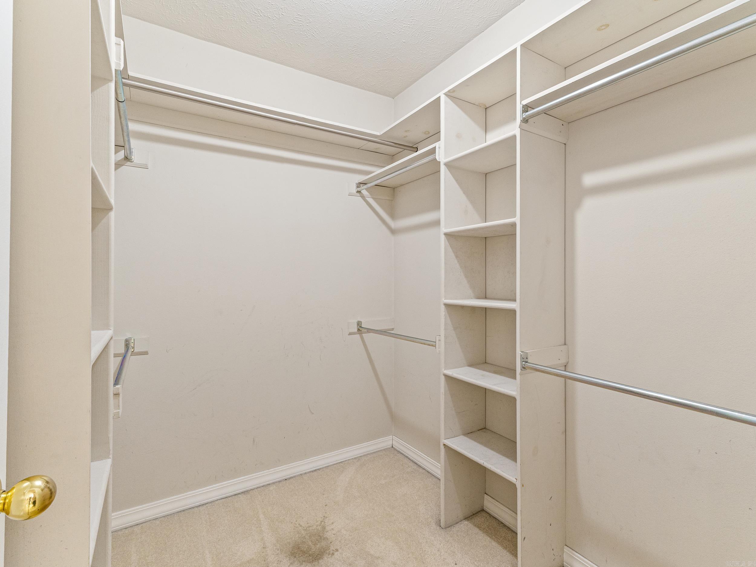 380 Apple Hill  Austin, AR