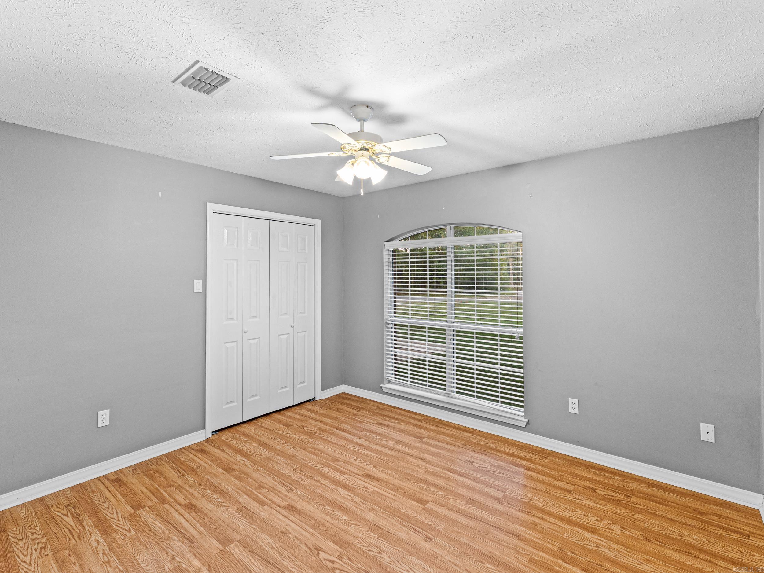 380 Apple Hill  Austin, AR