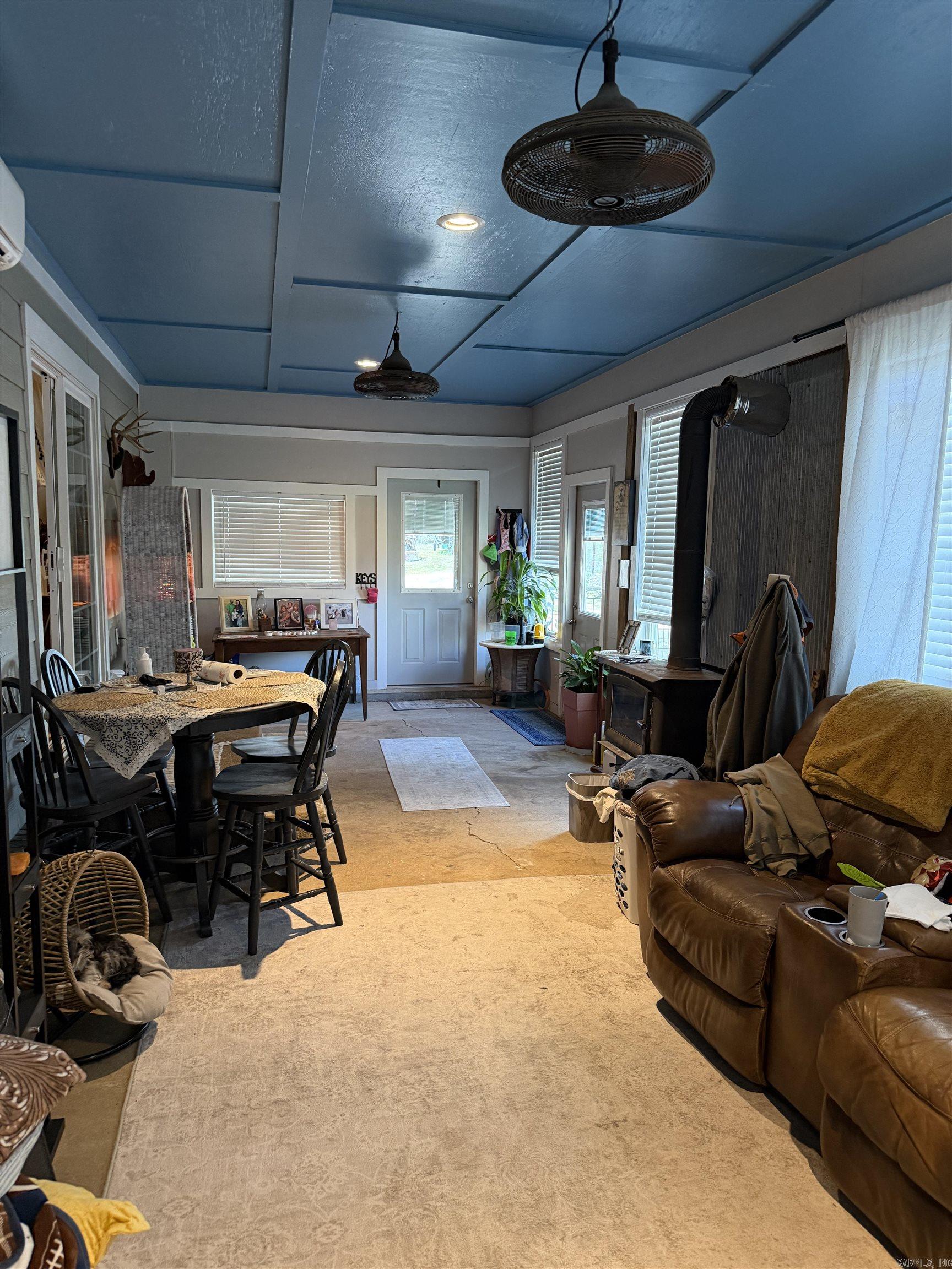 369 County Line  Locust Grove, AR