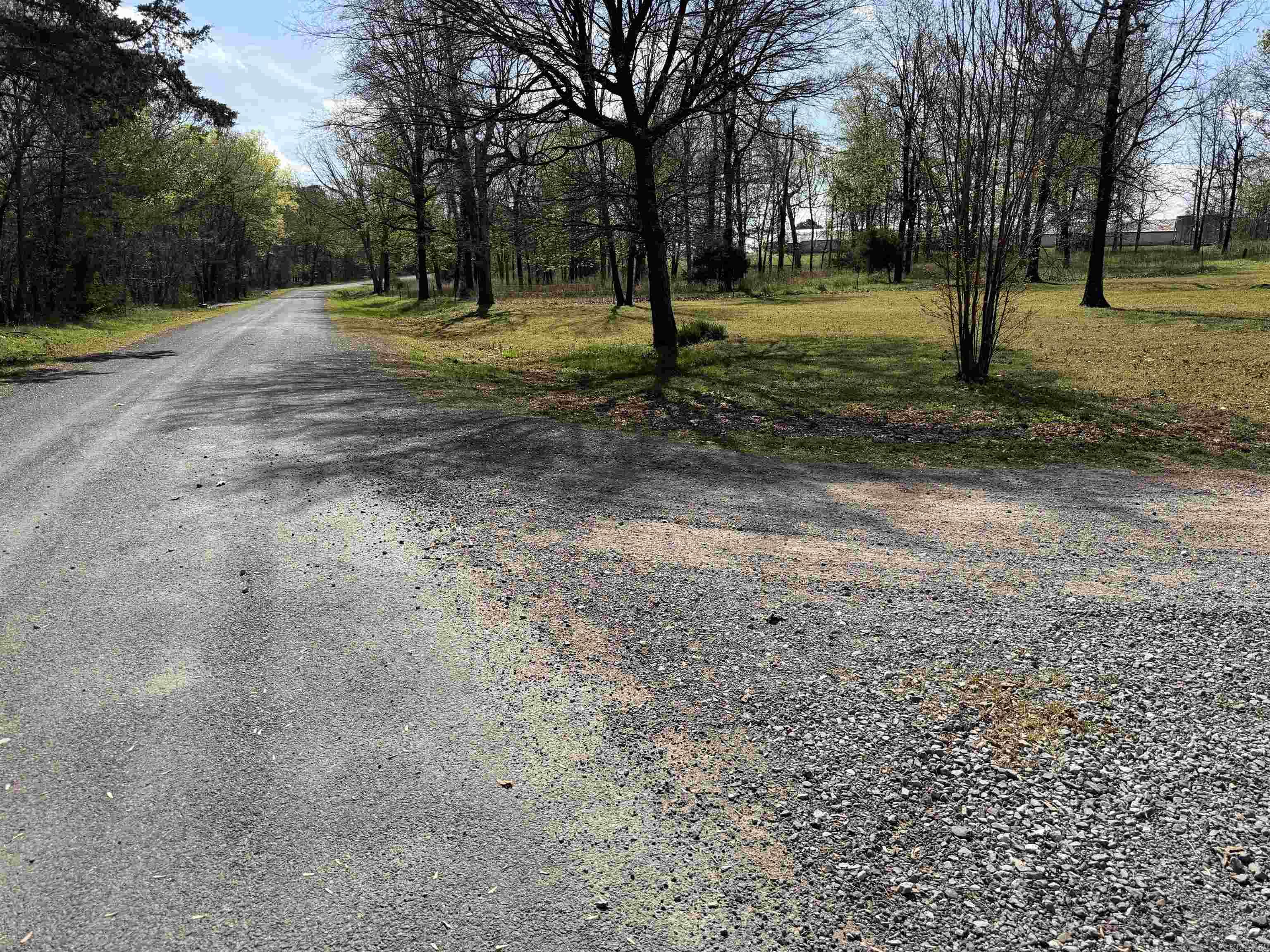 369 County Line  Locust Grove, AR