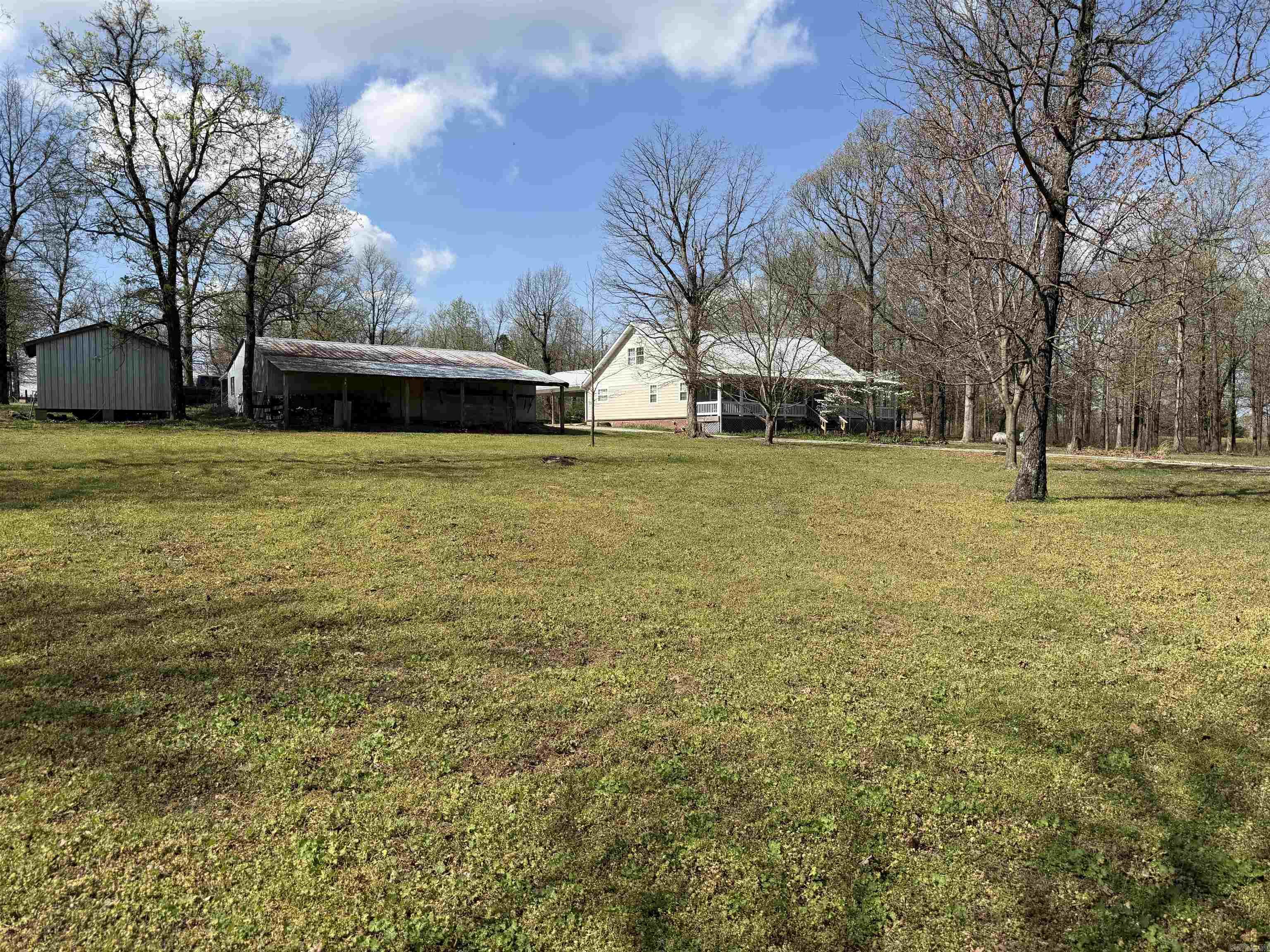 369 County Line  Locust Grove, AR