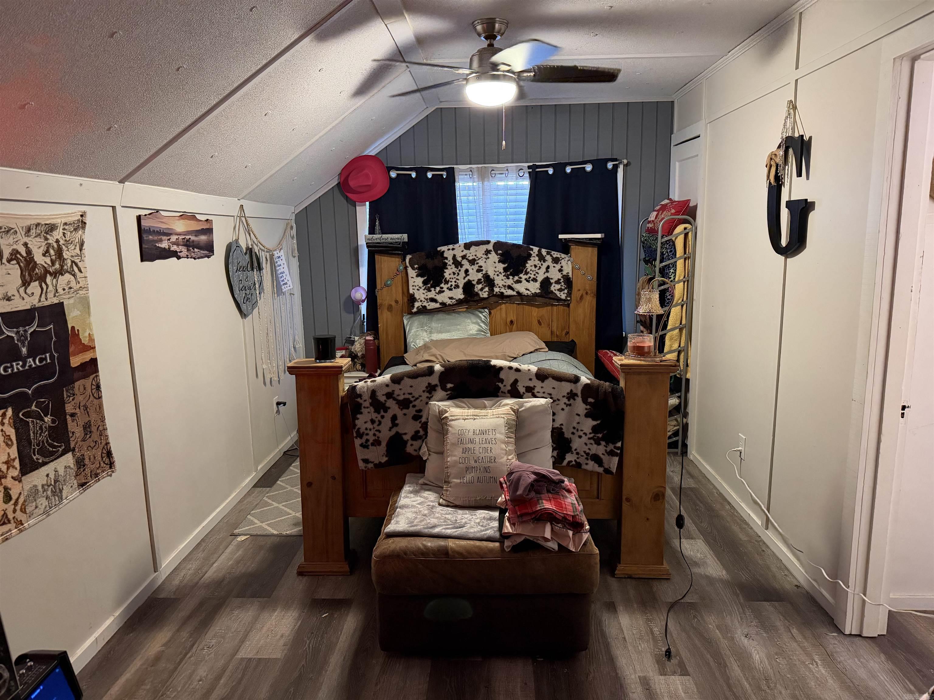 369 County Line  Locust Grove, AR