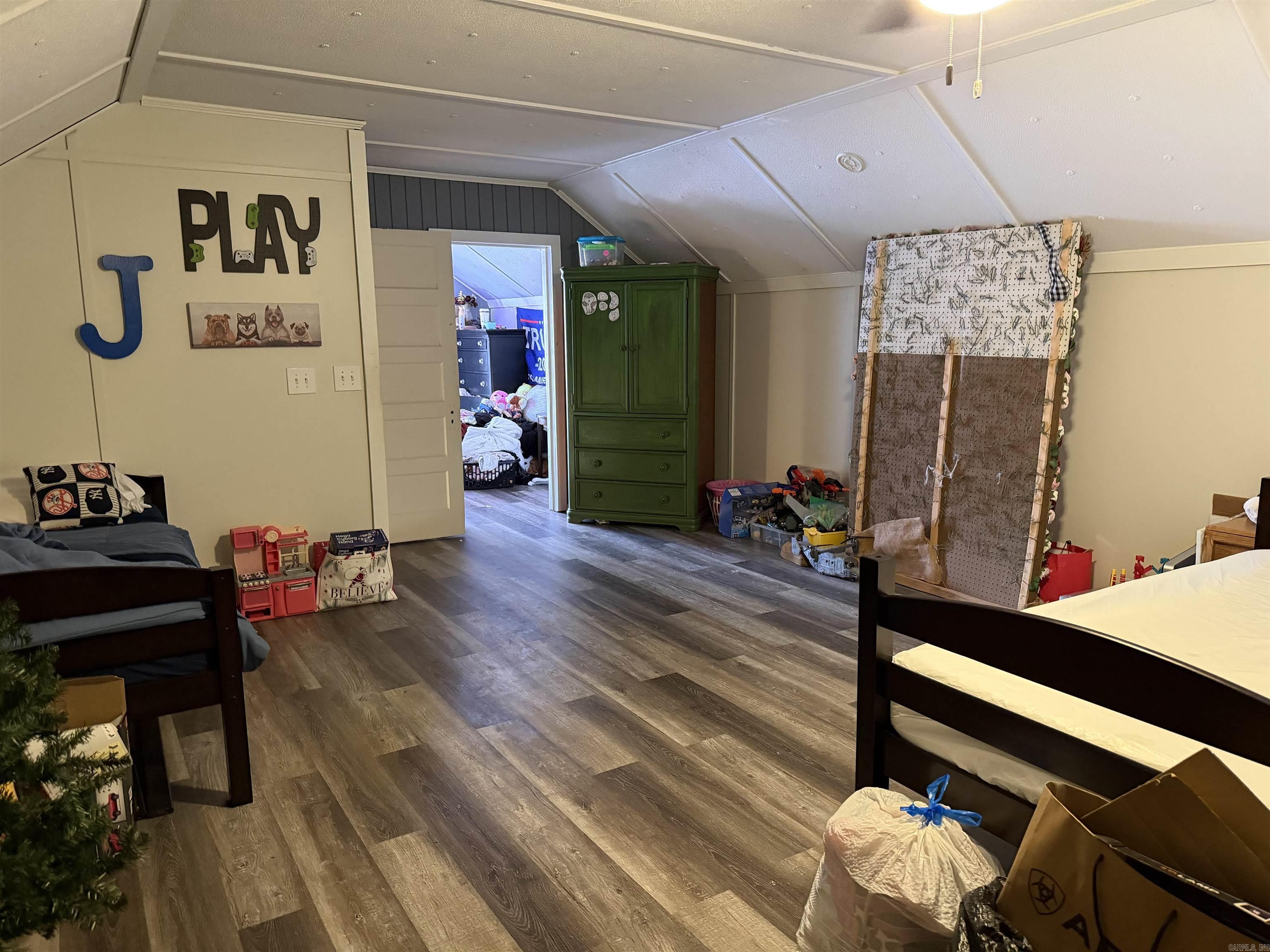 369 County Line  Locust Grove, AR