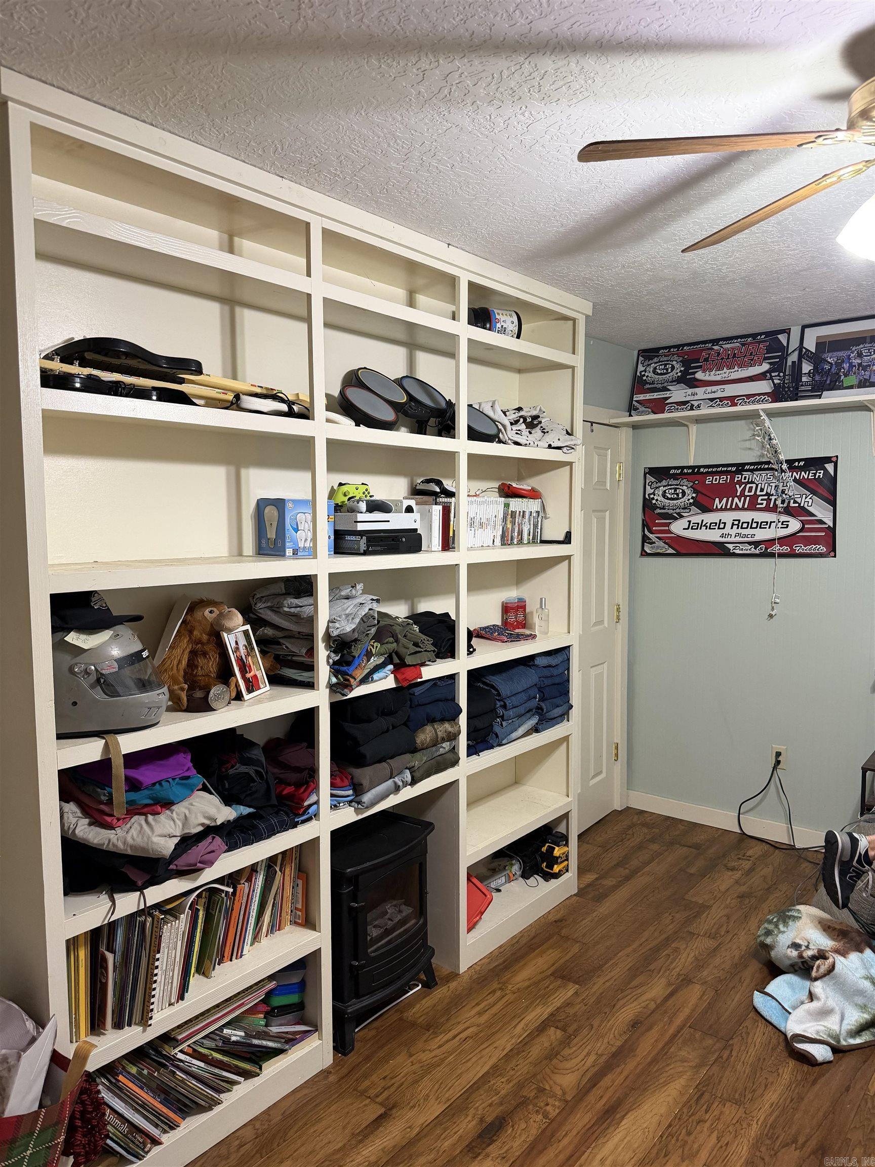 369 County Line  Locust Grove, AR