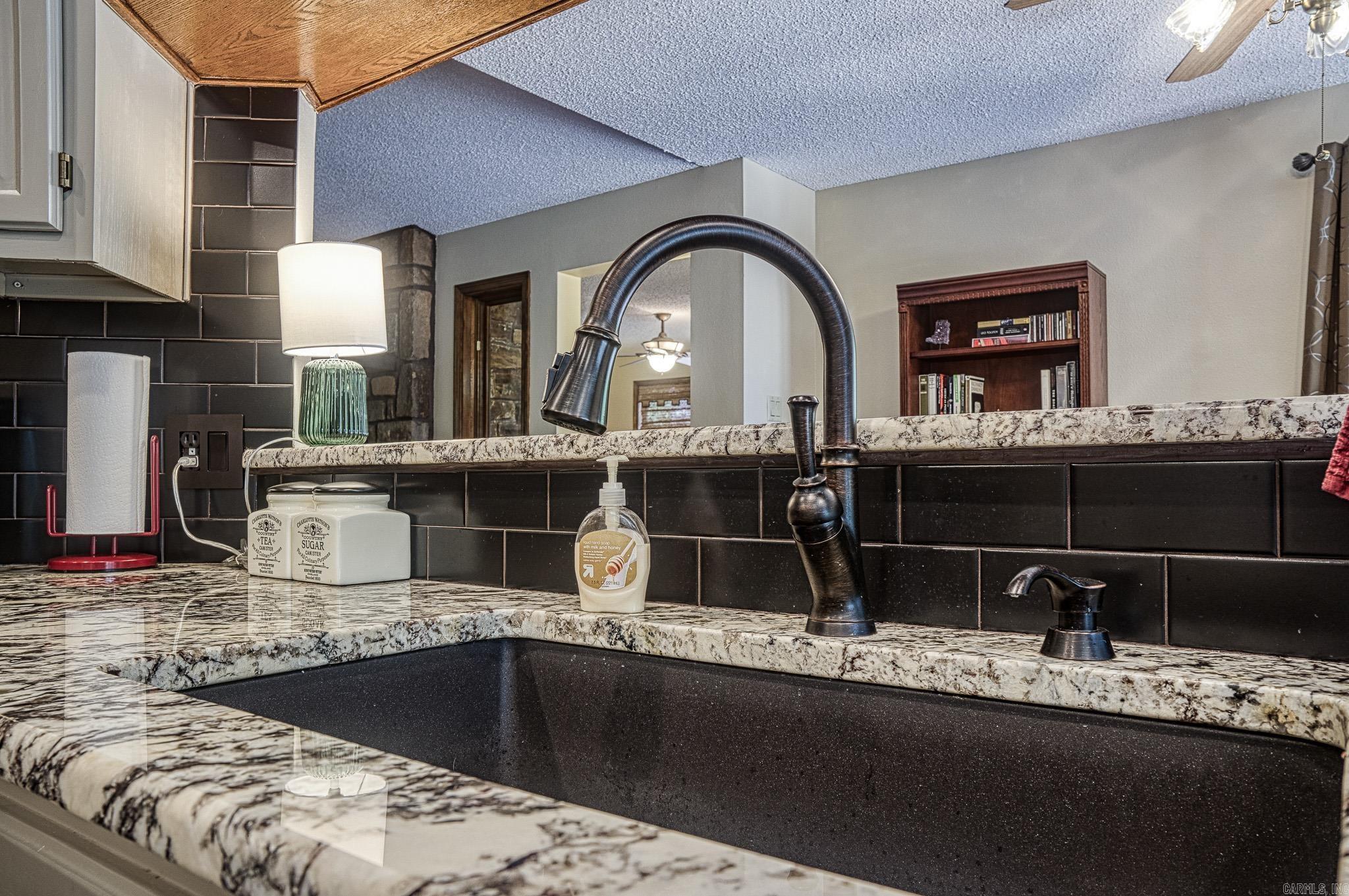 1 Las Navas  Hot Springs Village, AR