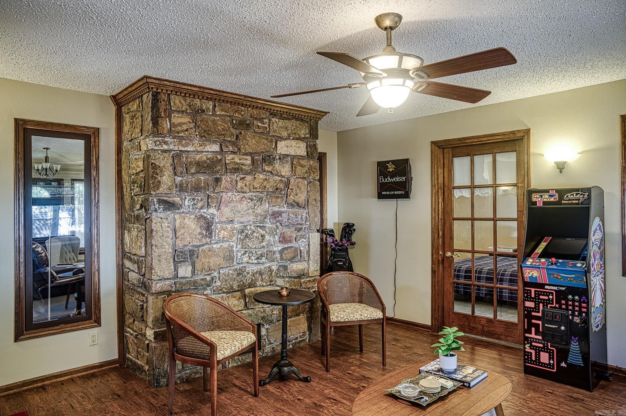 1 Las Navas  Hot Springs Village, AR