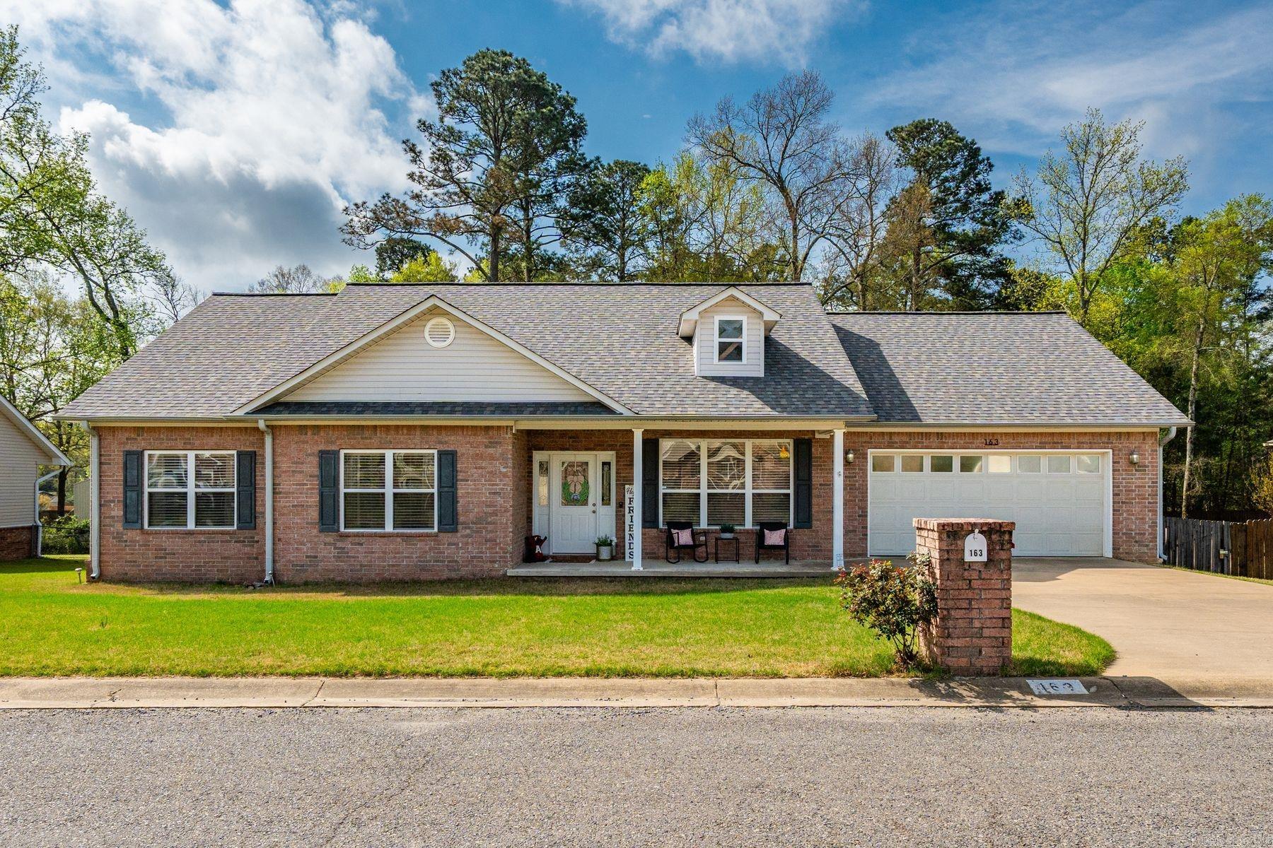 163 White Eagle Trail  Hot Springs, AR