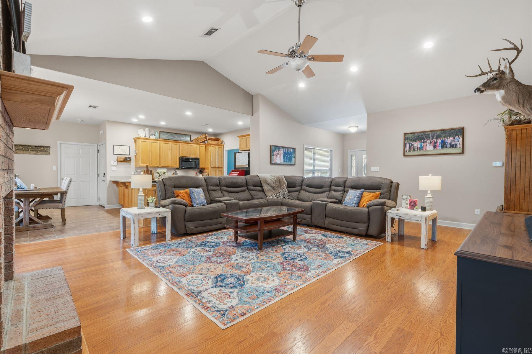 163 White Eagle Trail  Hot Springs, AR